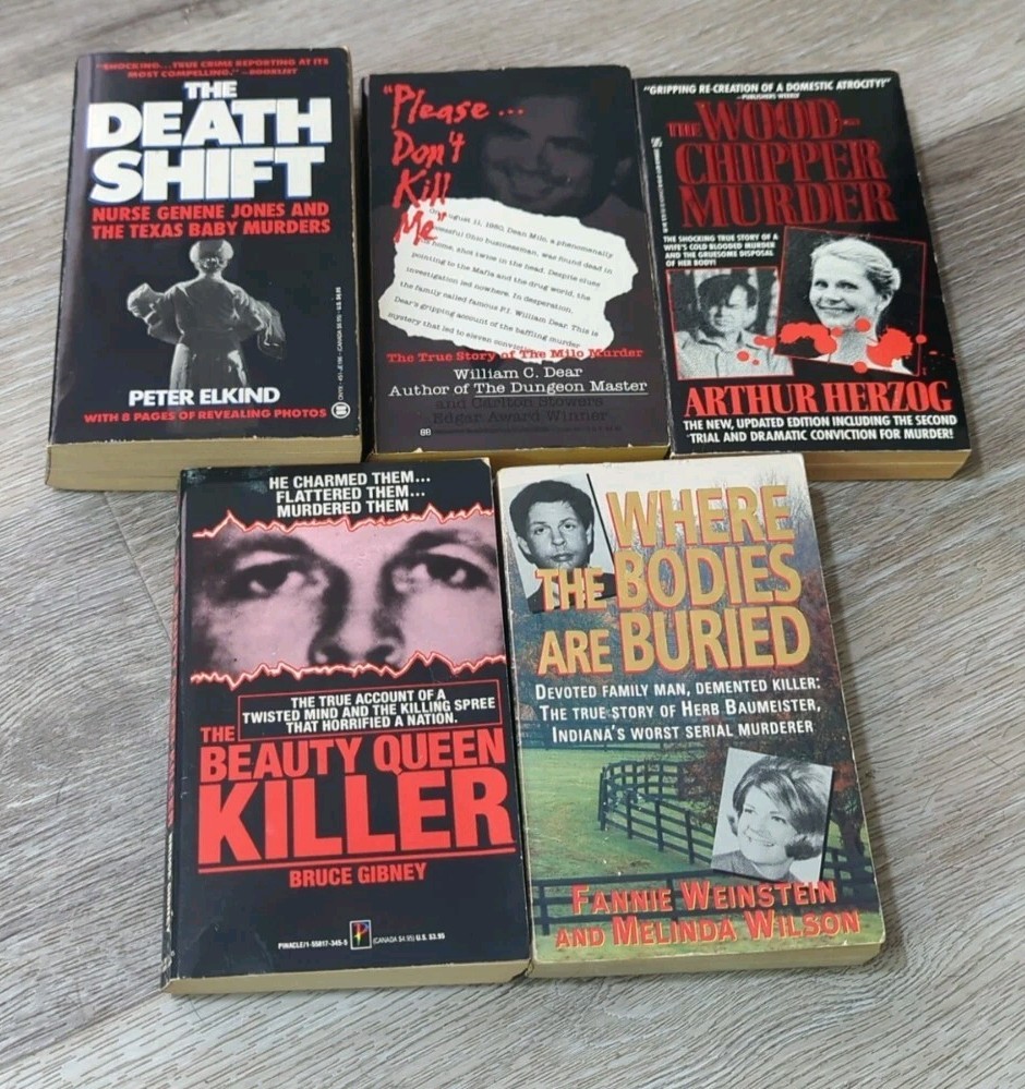 Serial Killers & Infamous Murders 5 book lot. Classic true crime paperbacks.