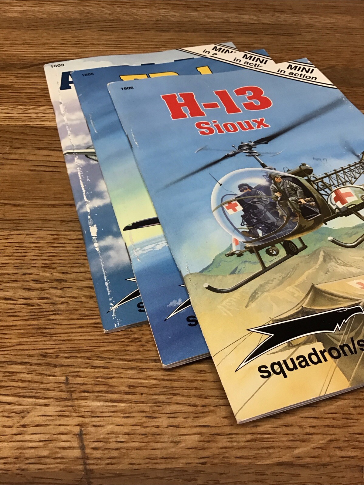 Squadron / Signal Publucations MINI IN ACTION #3,4,6 H-13 FR-1 A/RA-5 OO7e