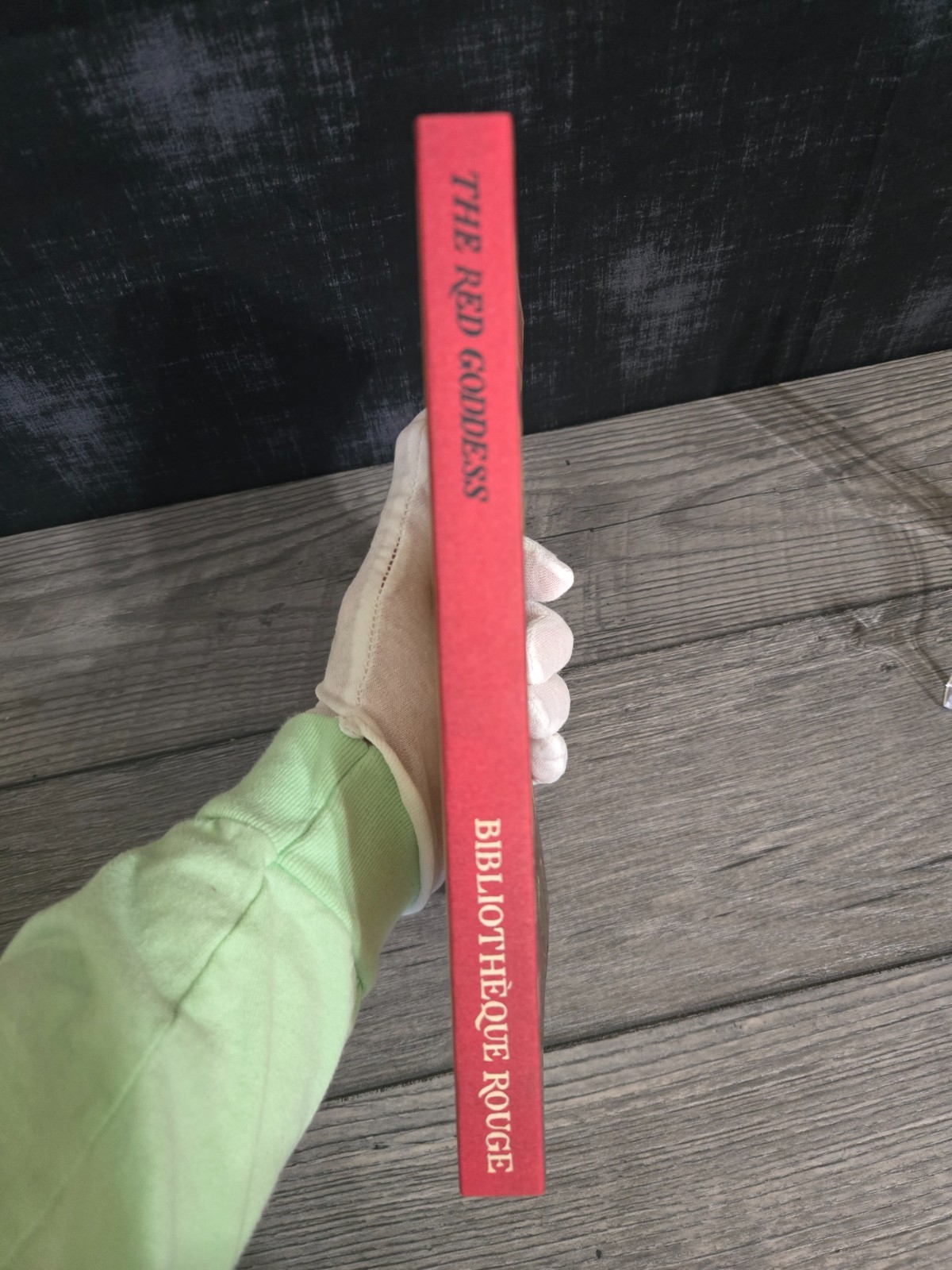 The Red Goddess – Peter Grey – Scarlet Imprint 2021 – Bibliothèque Rouge
