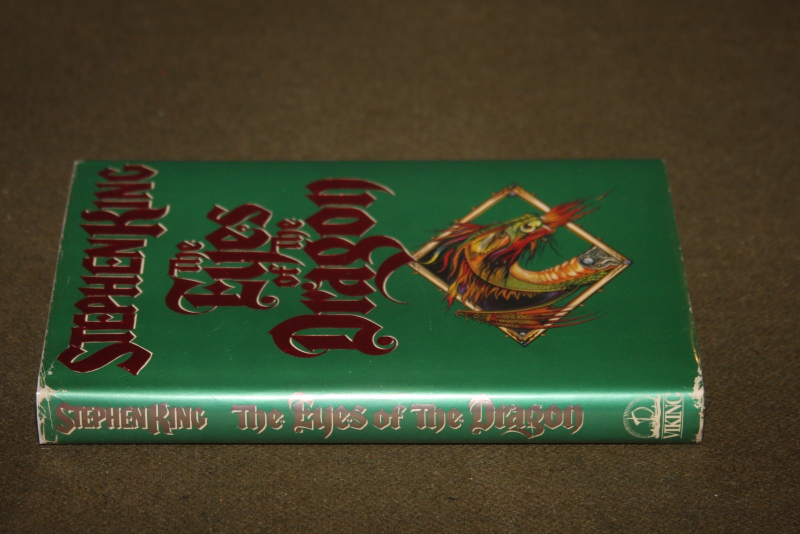The Eyes of the Dragon by Stephen King 1987 HC 1st Edition w/ Embossed Cover