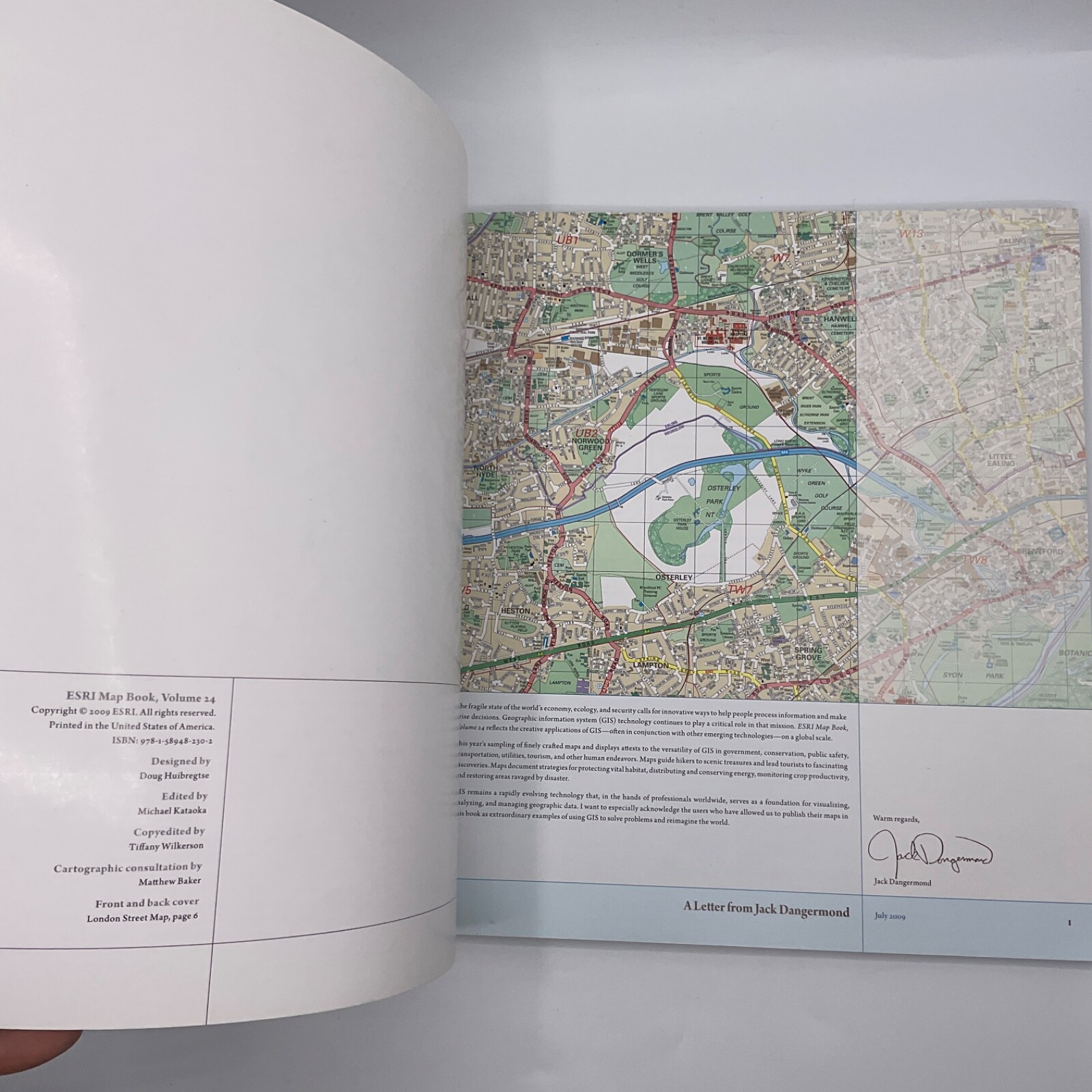 ESRI Map Books Lot of 3 Volumes #24 #29 #30 Geography Cartography Data Environme