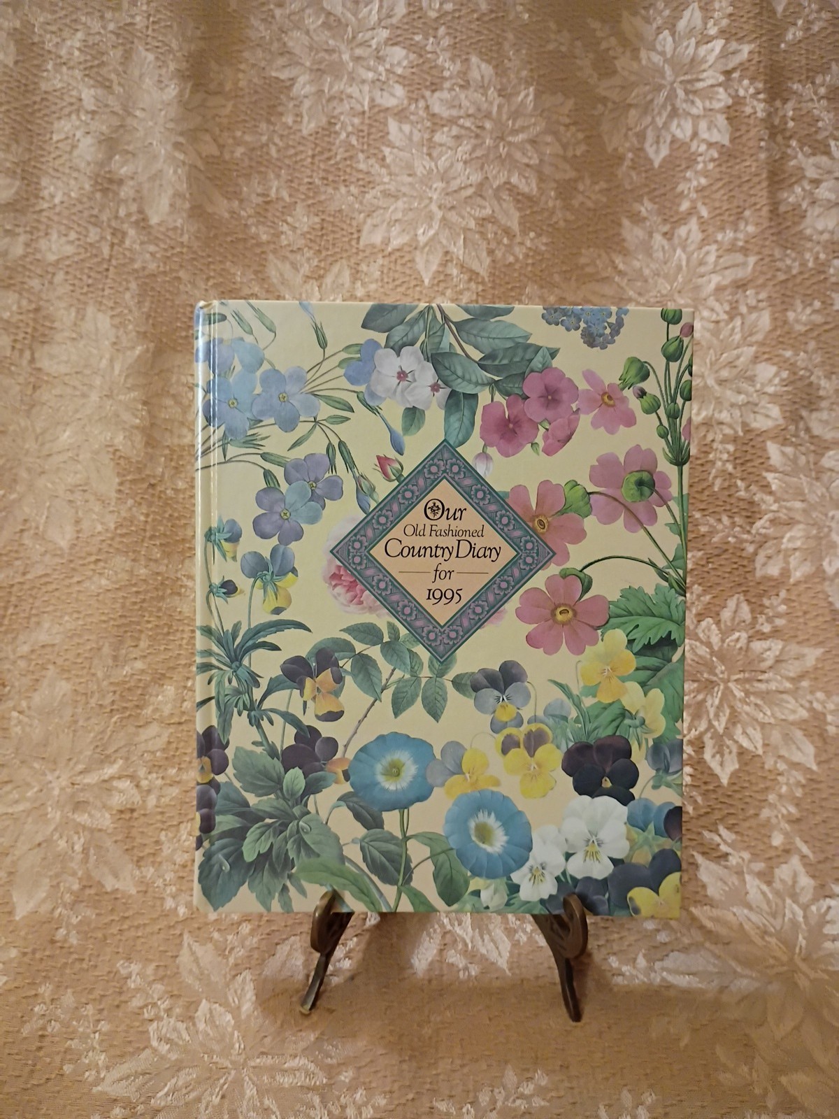 Our Old Fashioned Country Diary for 1995 Hardcover Floral Illustrated Book