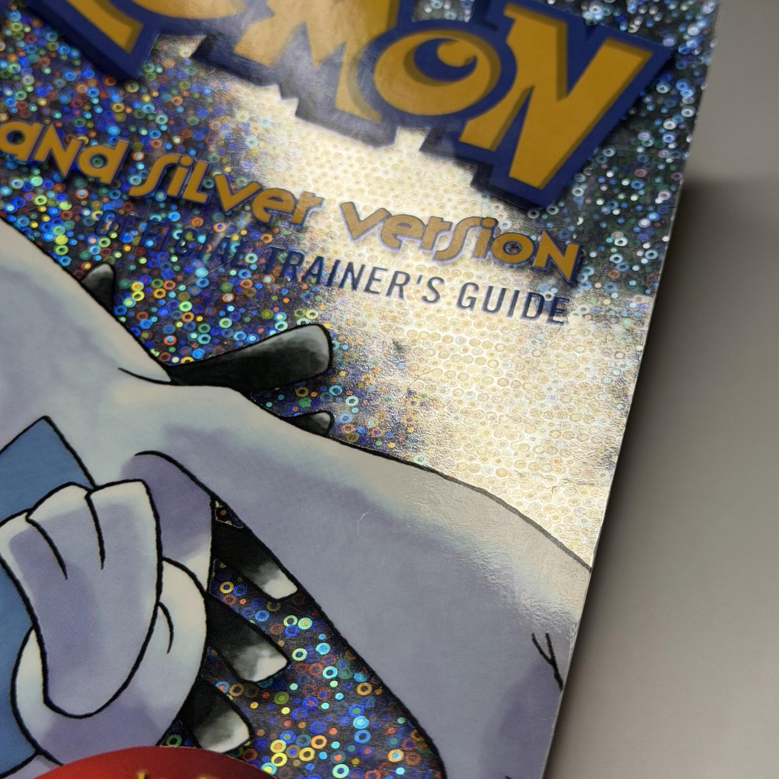 2000 Pokemon Gold and Silver Version Strategy Guide BradyGames Holographic Cover