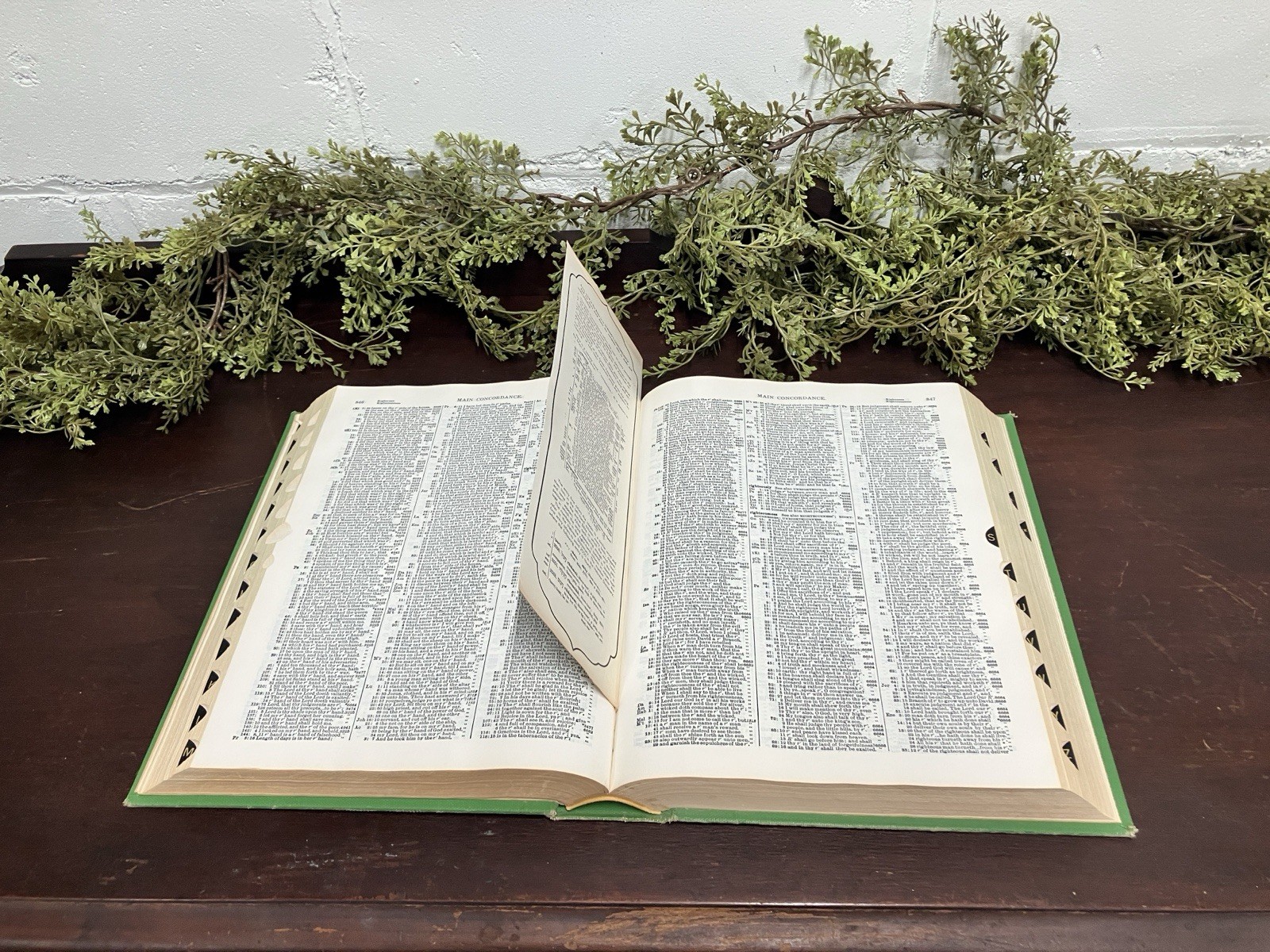 Strong’s Exhaustive Concordance of the Bible Hardcover 1975 ABINGDON
