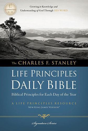 NKJV, Charles F. Stanley Life Principles Daily Bible, Paperback: Holy Bible, New