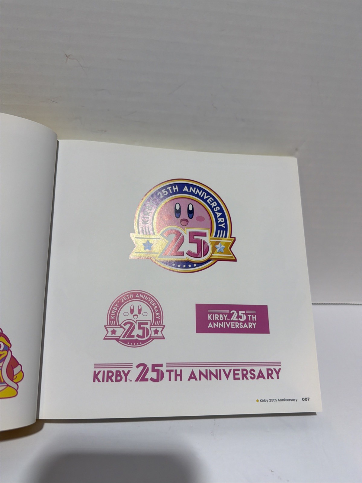 Kirby Art & Style Collection Hardcover by Viz Media