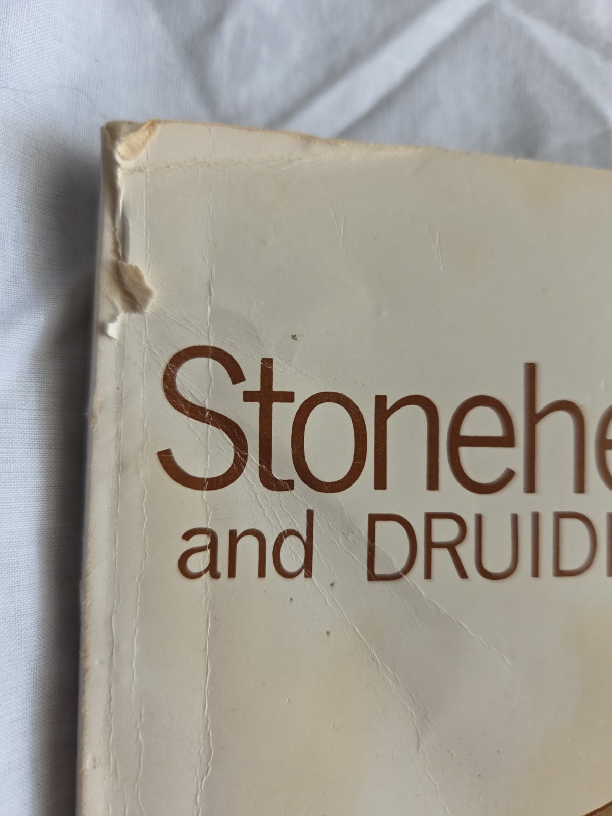 Stonehenge and Druidism – Vintage Illustrated Paperback Boo