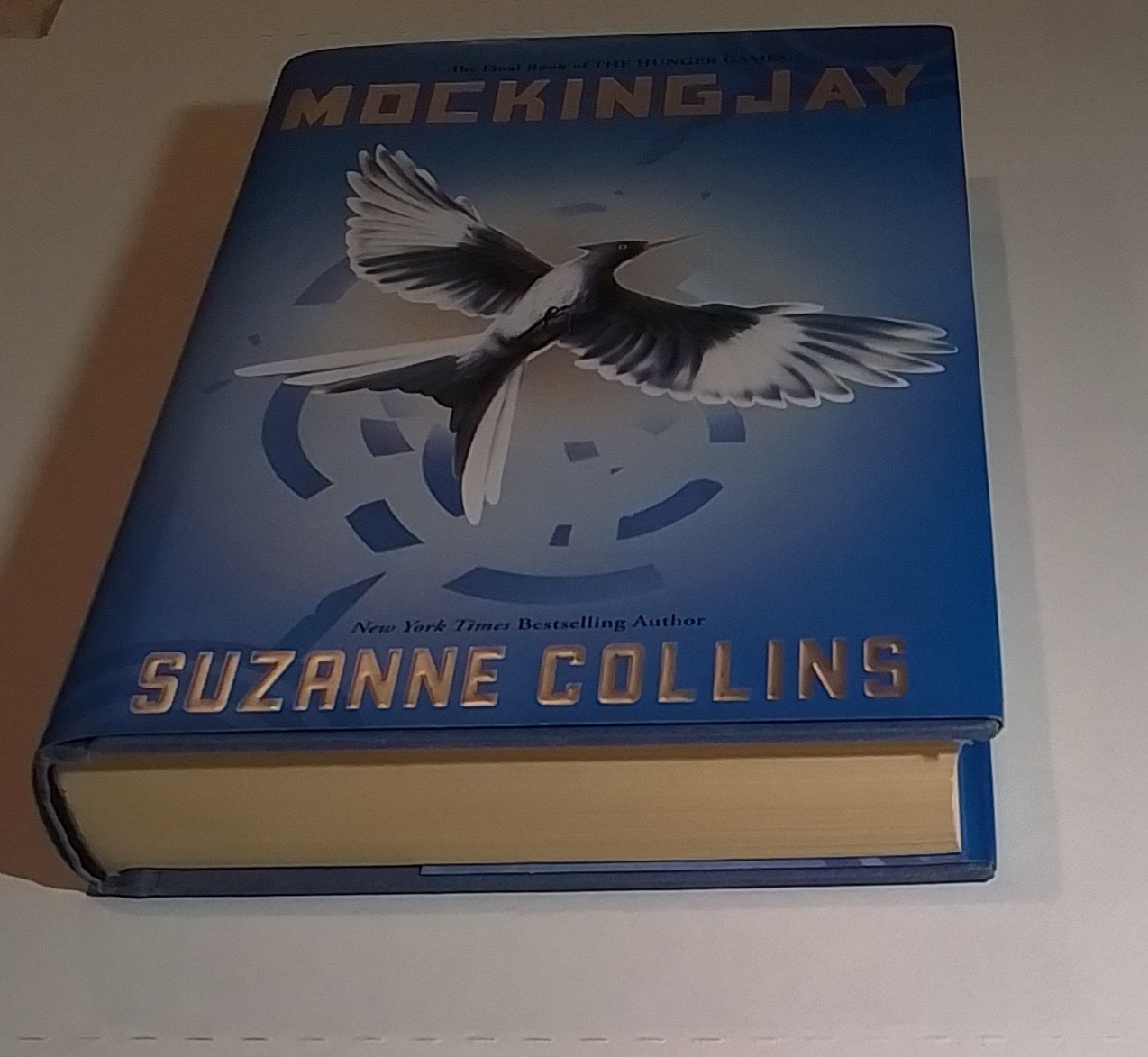 The Hunger Games Trilogy 3 Book Set – Catching Fire, Mockingjay, Hunger Games