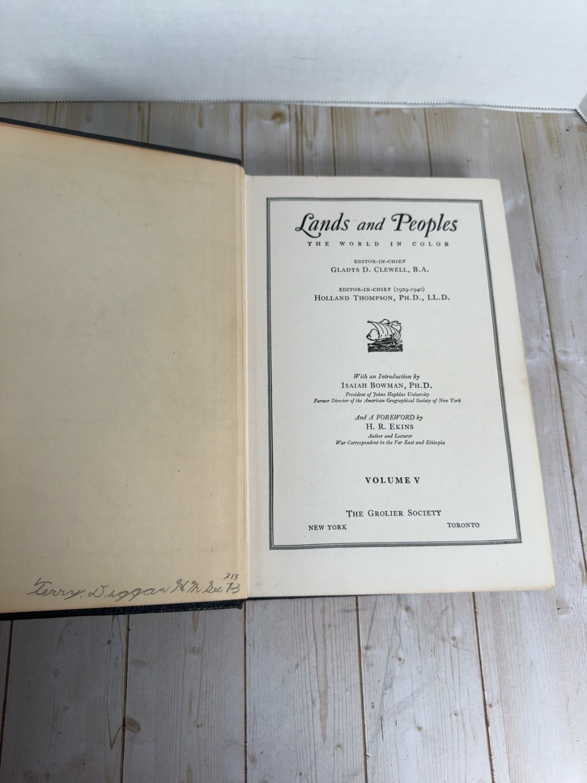 Lands and Peoples The World in Color Complete 7 Volume Set 1948 Grolier Society