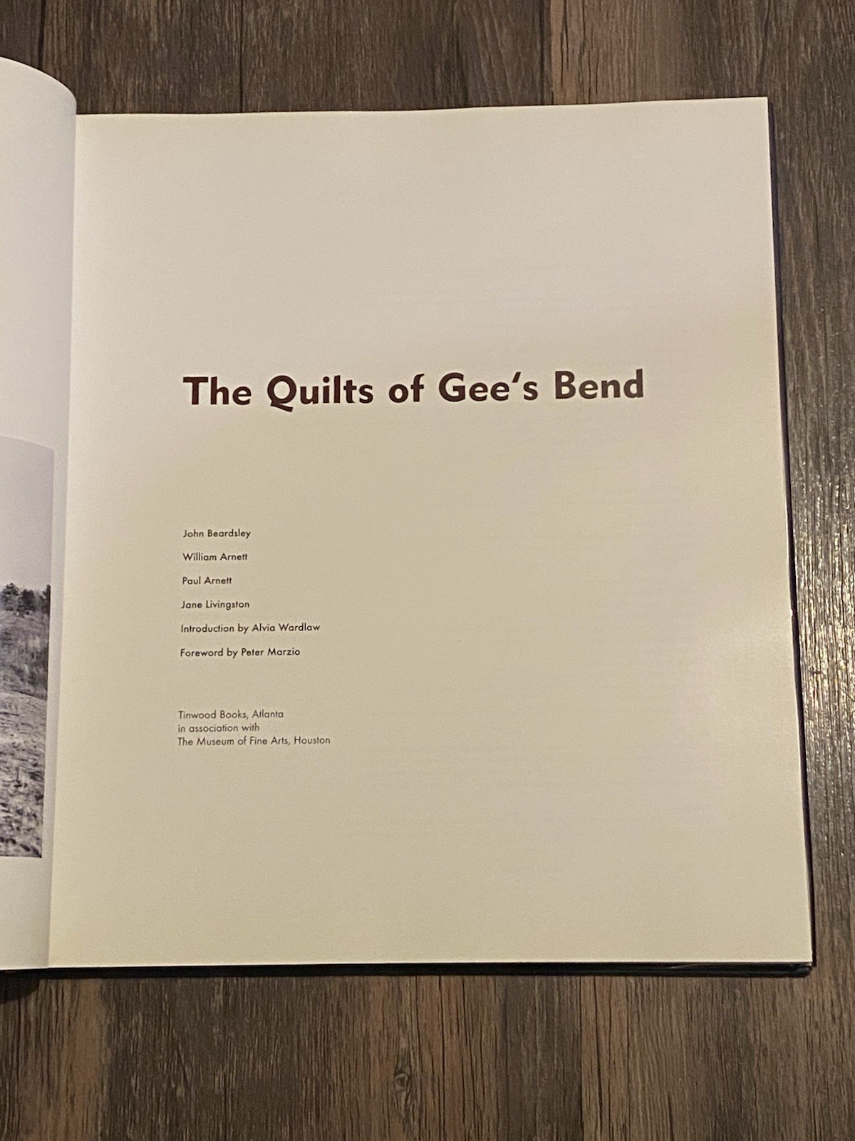 Quilts of Gee’s Bend by William Arnett, Alvia Wardlaw and Jane Livingston (2002,
