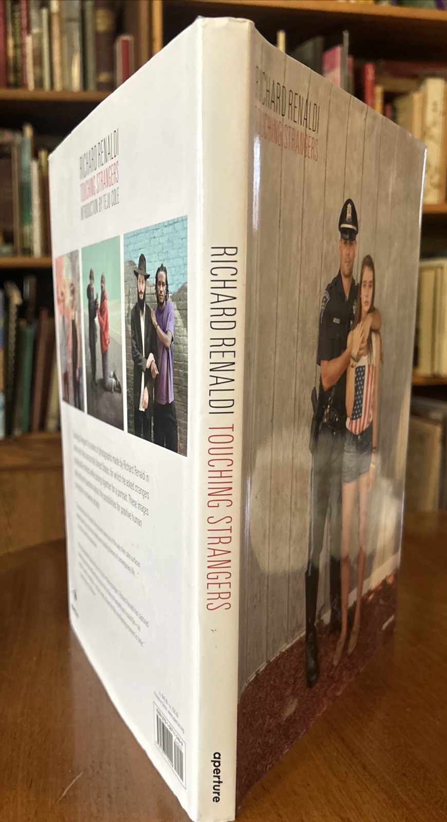 NEW Richard Renaldi : Touching Strangers (2014, HC/DJ) 1st/ 1st
