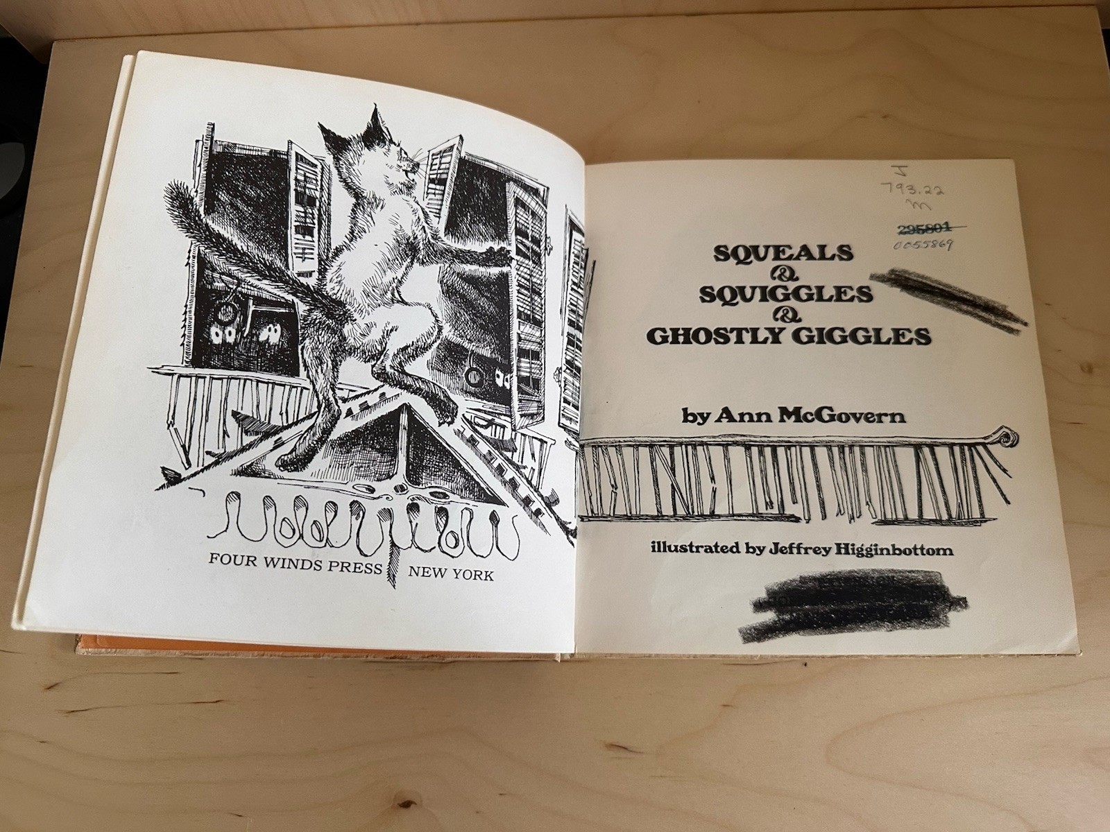 VTG 1973 Squeals Squiggles & Ghostly Giggles HC Ann McGovern Halloween Book