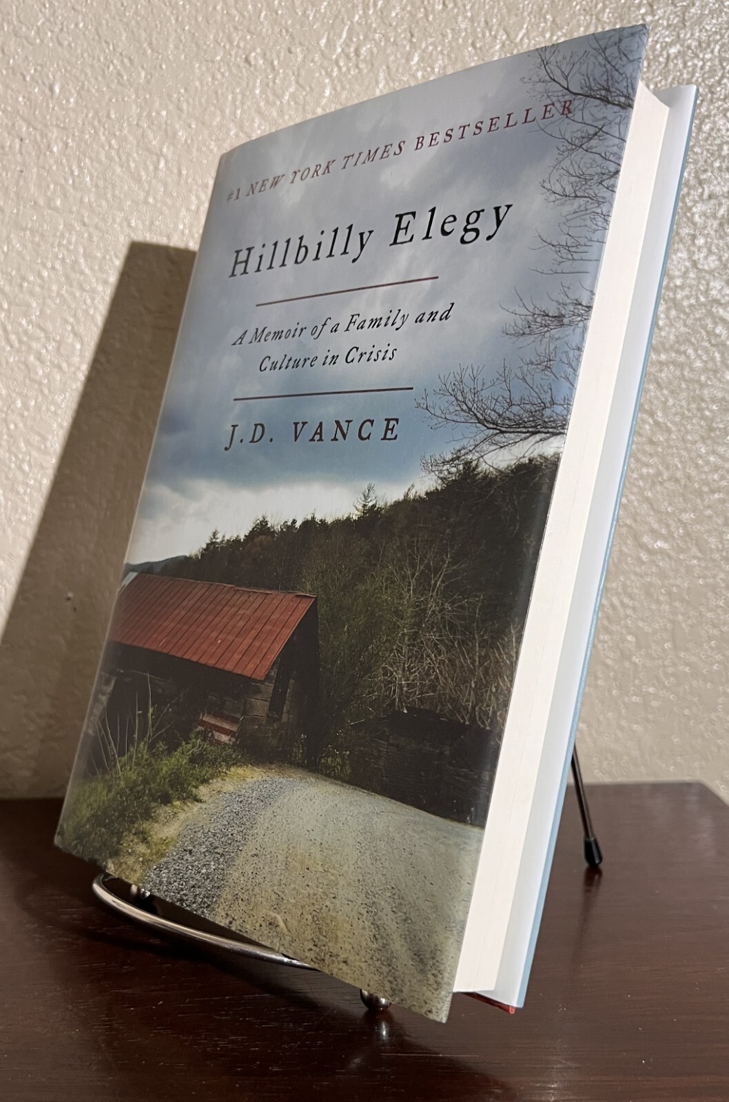 HILLBILLY ELEGY by J. D. Vance (2016, Hardcover) Later Printing