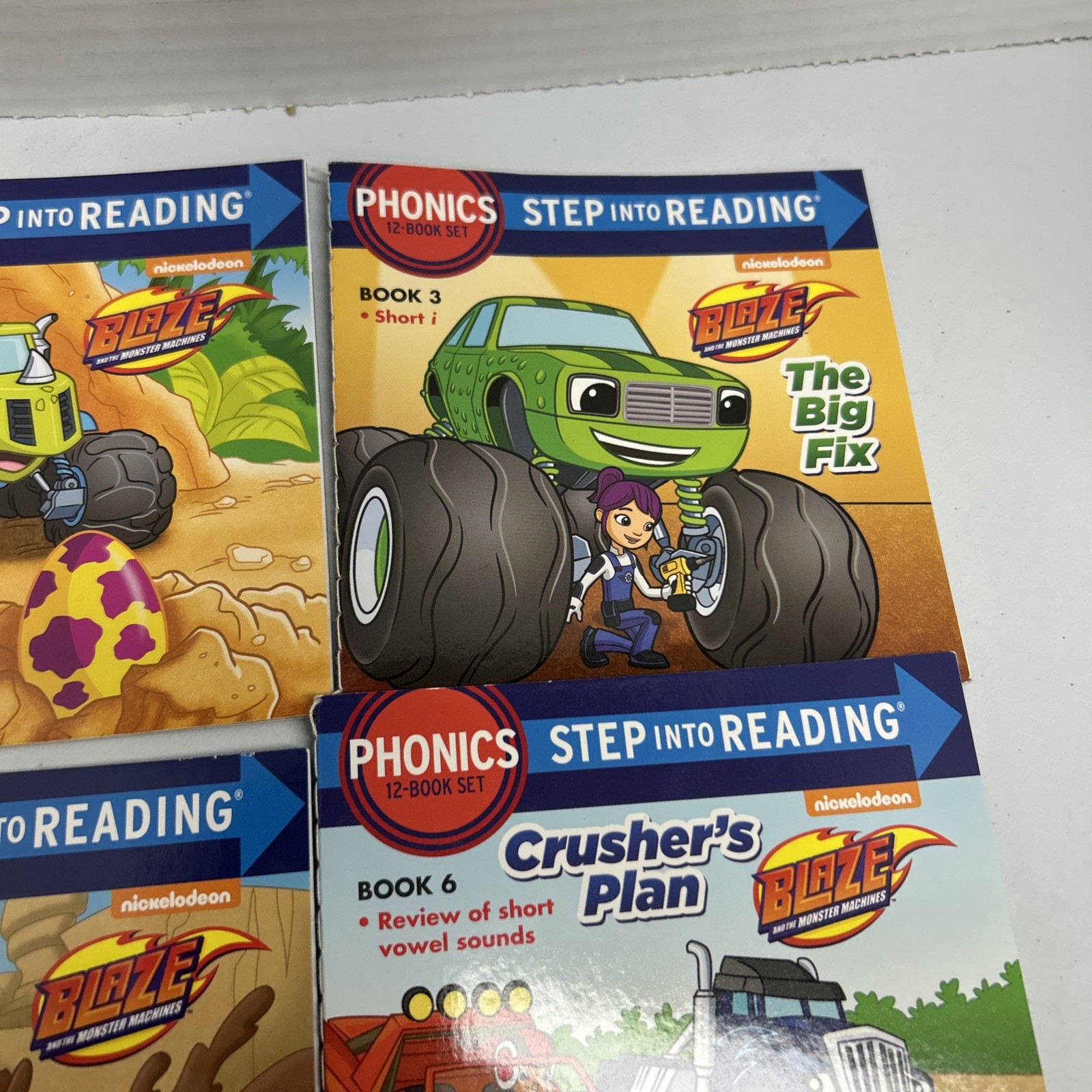 Step into Reading Ser.: Monster Phonics (Blaze and the Monster Machines) 12 Book