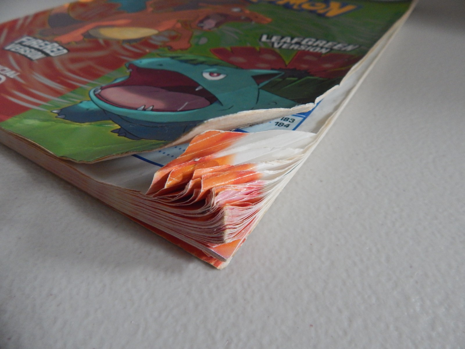 Official Nintendo POKEMON FireRed LeafGreen Strategy Guide GBA with COMBAT CHART
