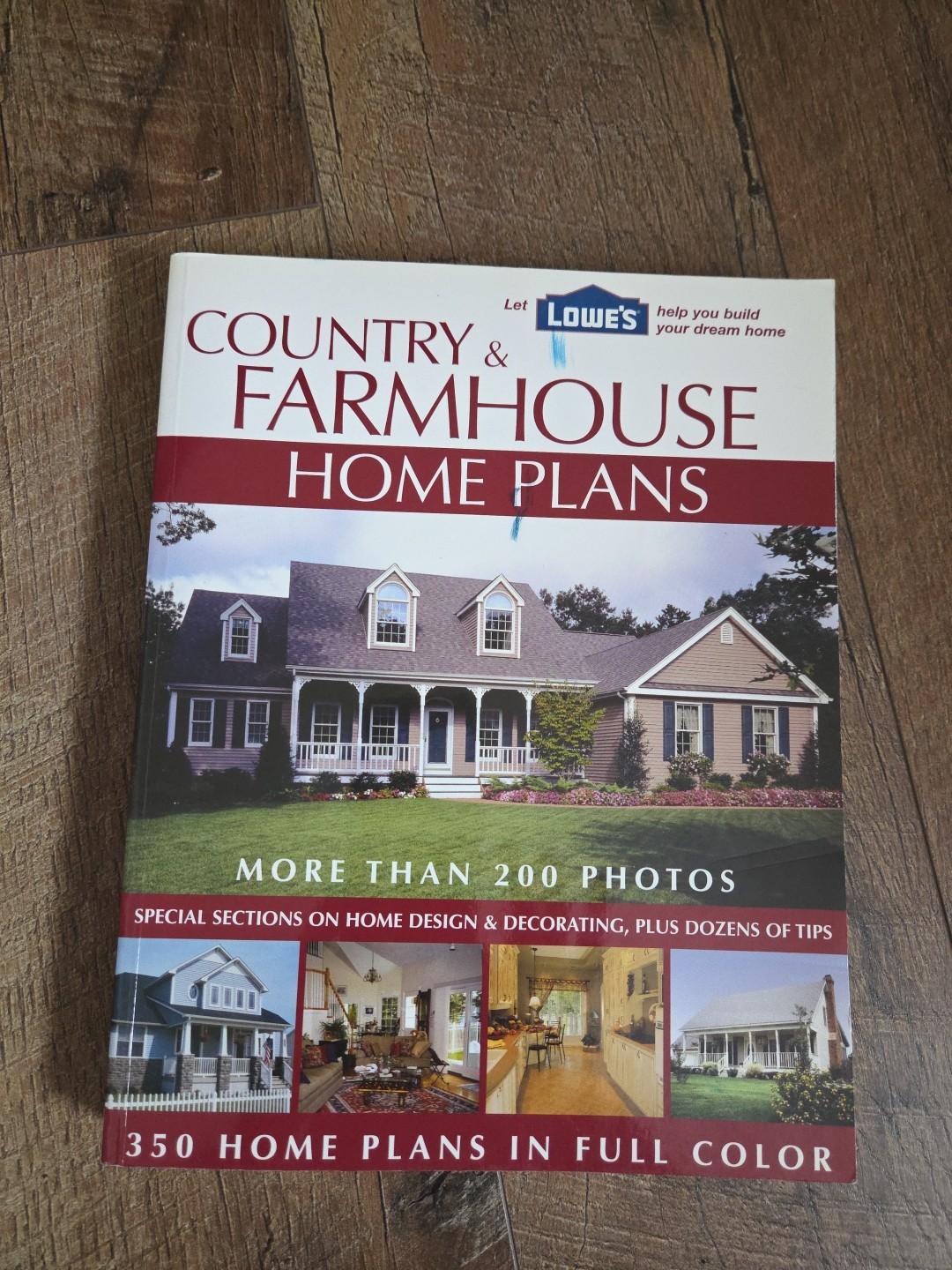 Country & Farmhouse Home Plans (Lowes) – Paperback – GOOD