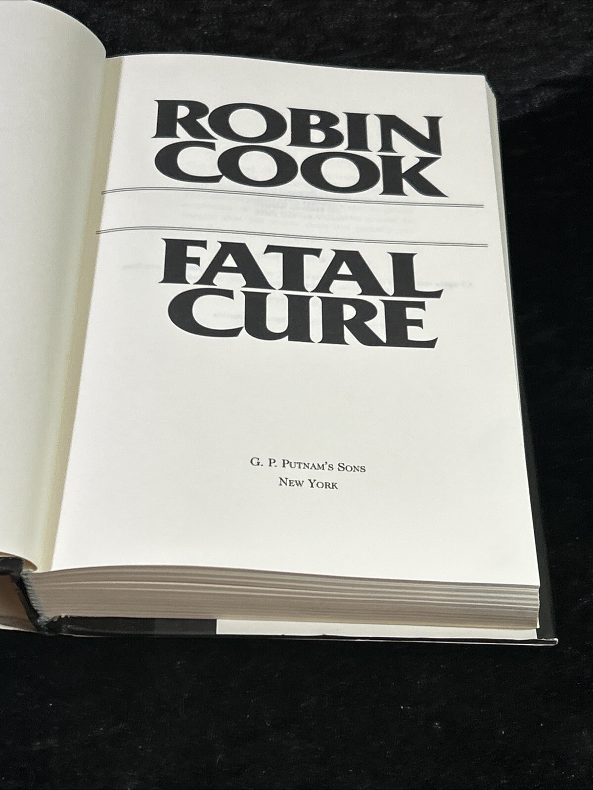 Fatal Cure – Robin Cook – 1994, Hardcover, dust jacket, presumed 1st Edition