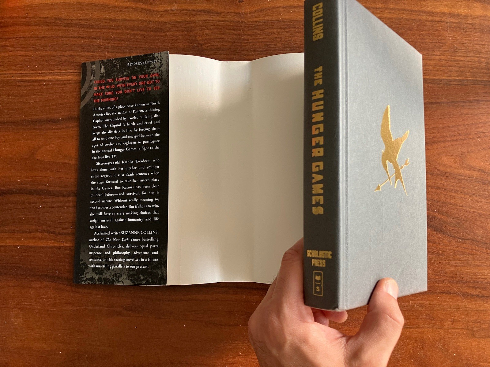 Hunger Games First Edition Book HC DJ Pls Read