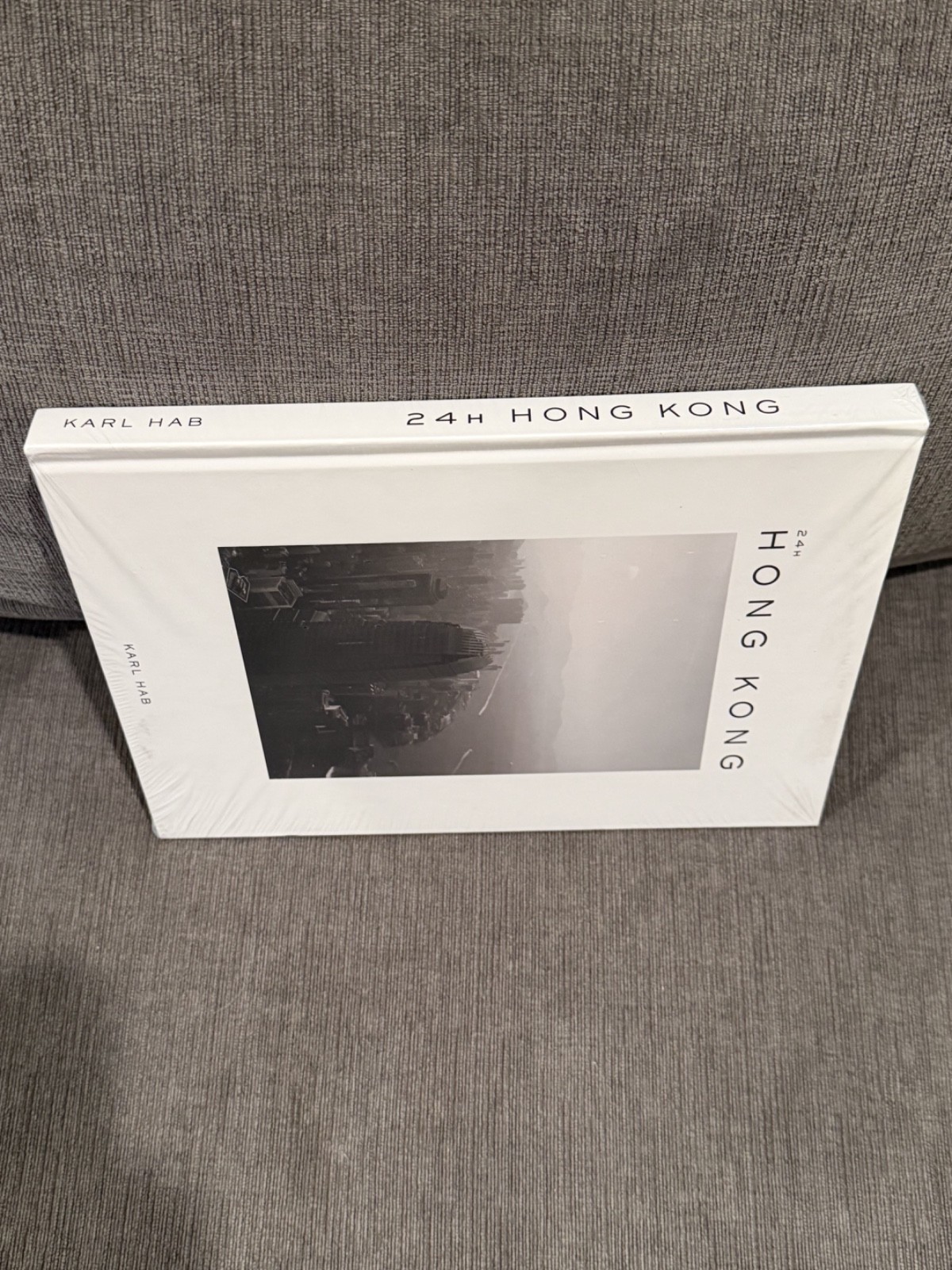 24H Hong Kong Book by Karl Hab BRAND NEW
