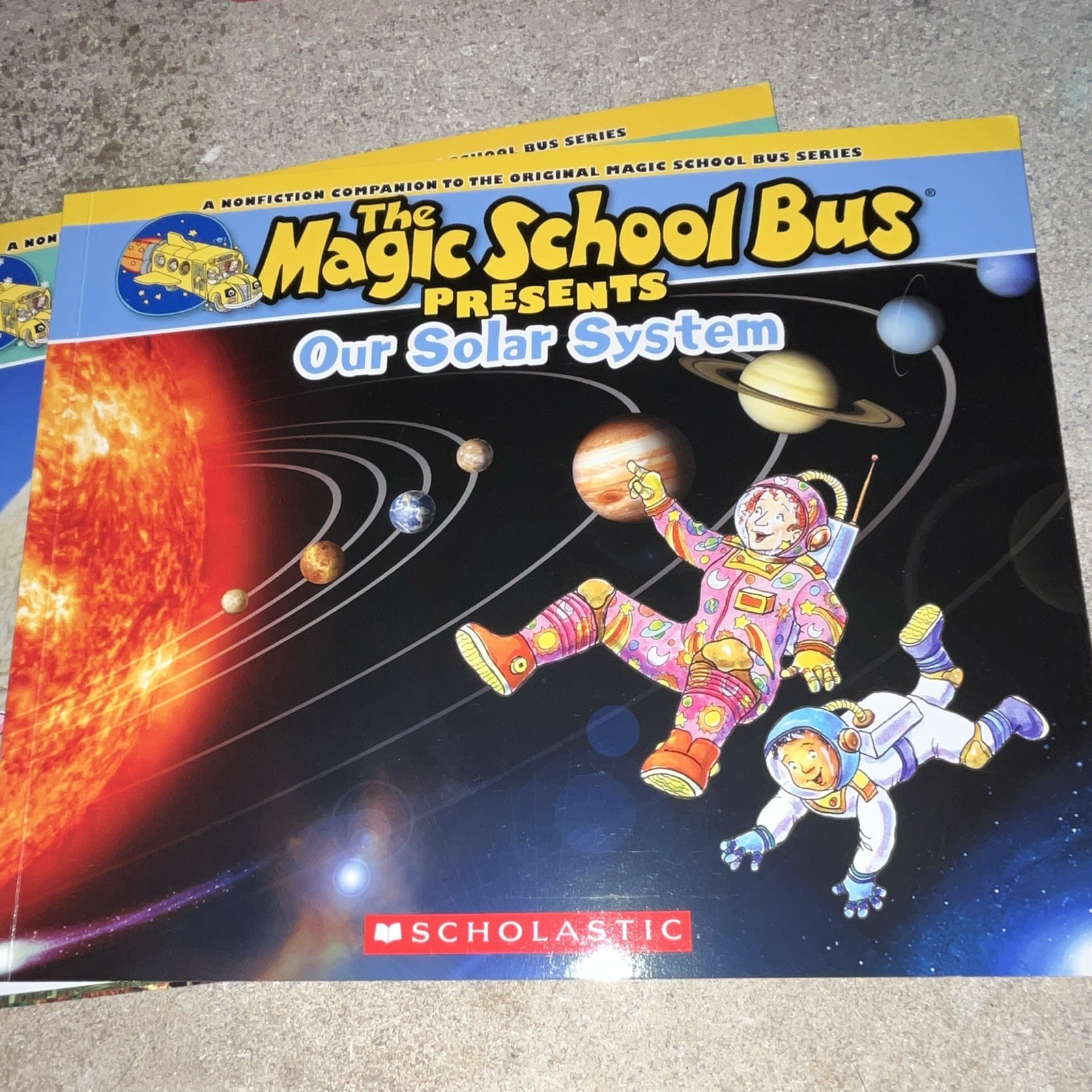 Scholastic Magic School Bus Presents 10-Book Box Set