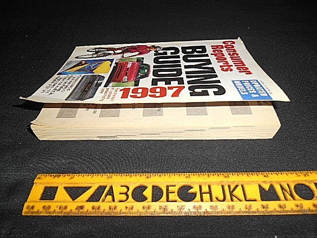 VINTAGE CONSUMER REPORTS BUYING GUIDE 1997 PAPERBACK BOOK 360 PAGES.