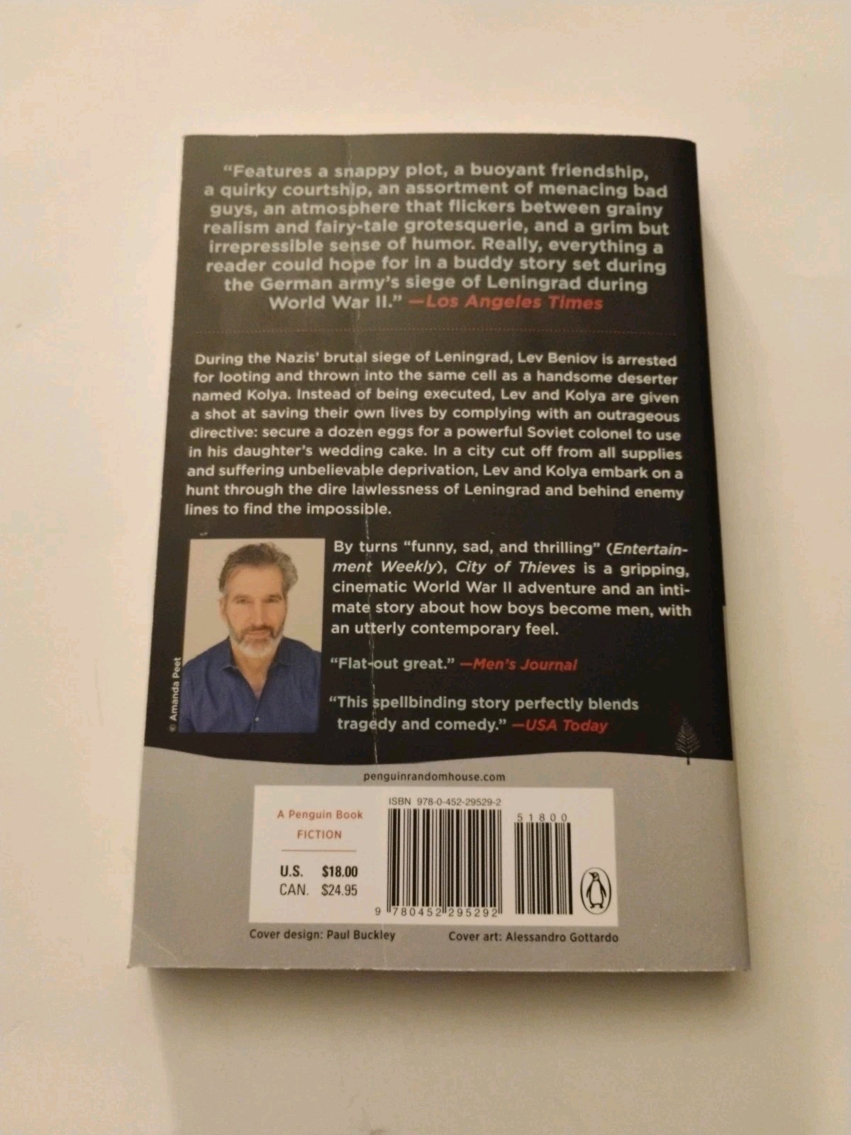 City of Thieves: Novel By David Benioff Paperback