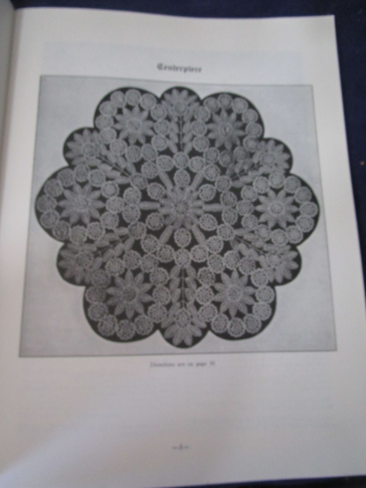 Classic Tatting Patterns Anne Orrs Dover Needlework Series ISBN 0-486-24897-6 32