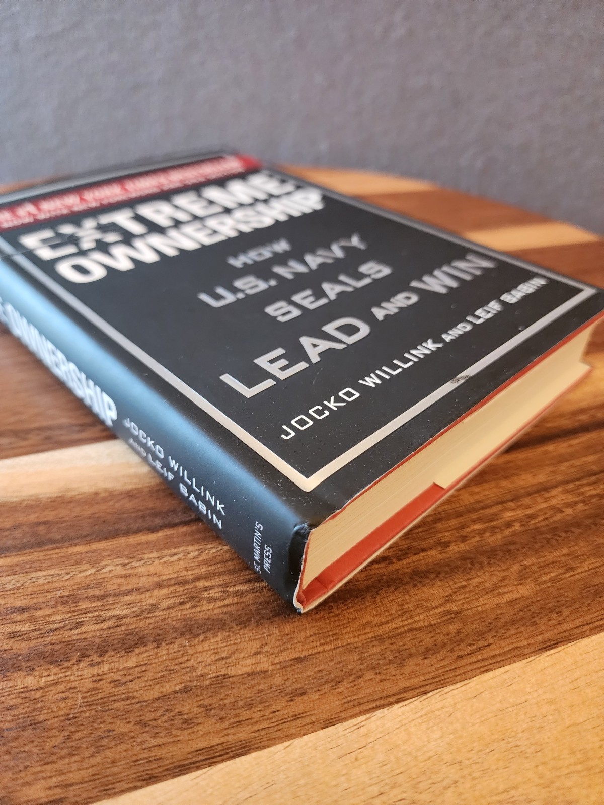 Signed Jocko Bookplate Extreme Ownership: How U. S. Navy SEALs Lead & Win