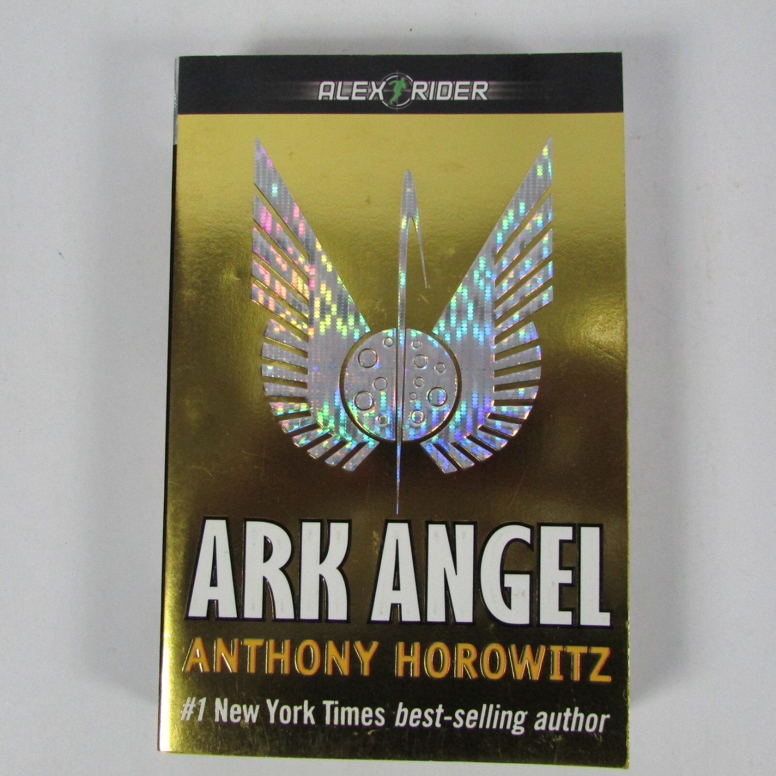 7 Juvenile Fiction Paperback and Hardcover Books