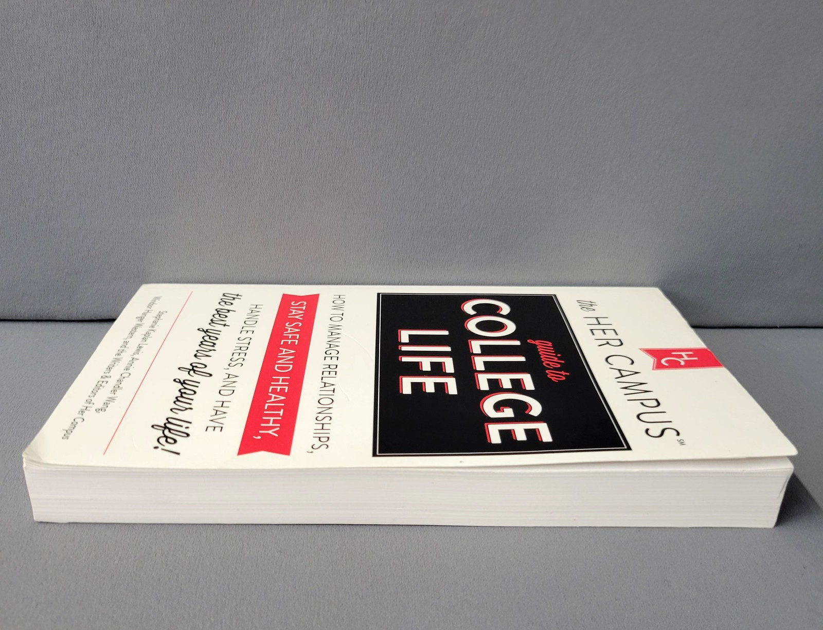 Her Campus Guide to College Life Paperback 2015 Adams Media Made in USA Book