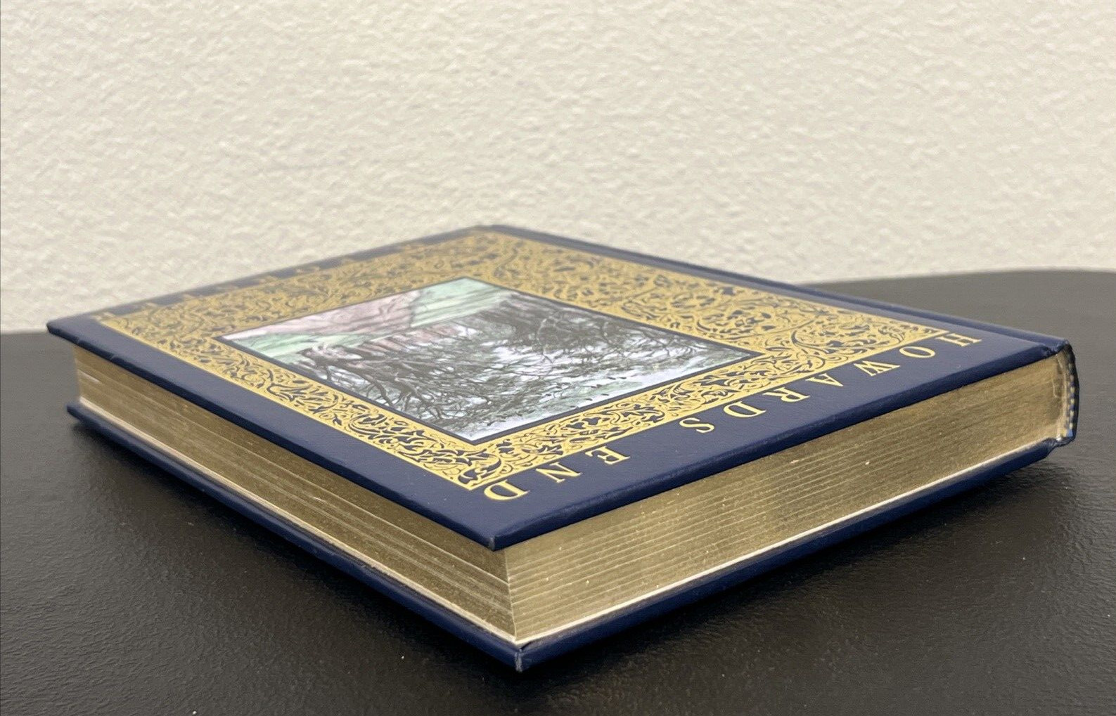 Howards End by E. M. Forster (2000 Padded Leatherette Gold Gilding)