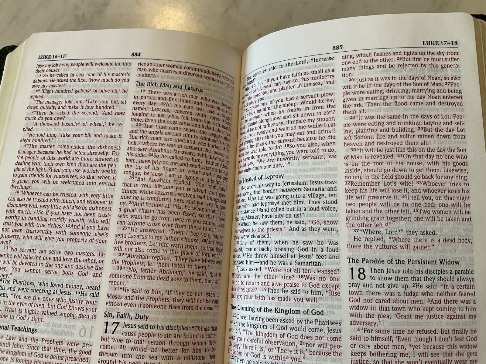 Bible NIV 1984 Thinline Forest Green Bonded Leather Double Column