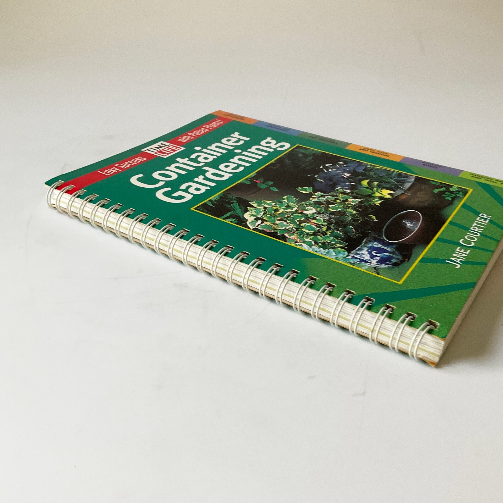 Container Gardening Potted Plants Flowers Patio Garden Tips Lot of 2 Books