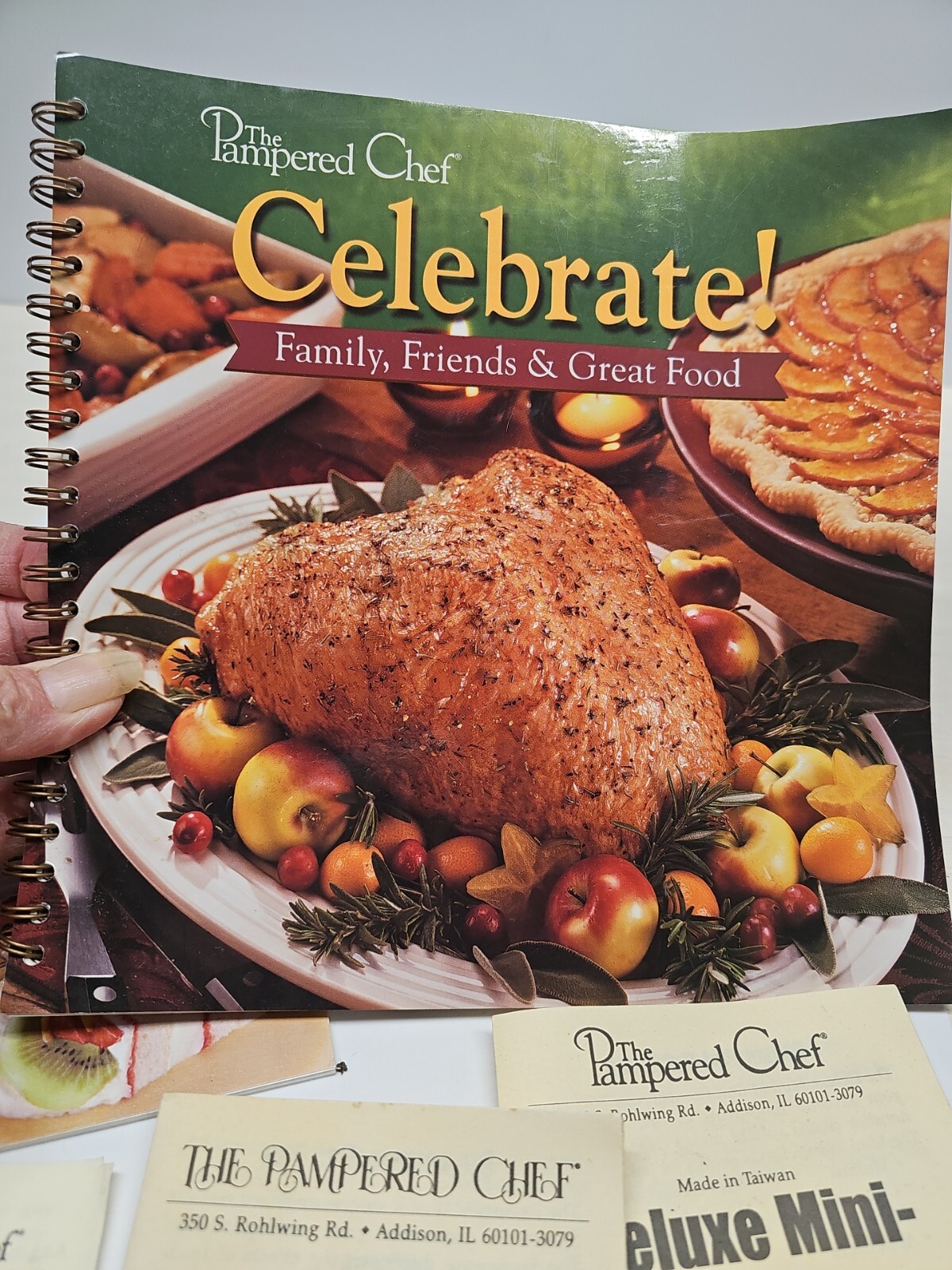 The Pampered Chef Lot Cookbook Celebrate Family Friends, Seasons Best 4 pamplets