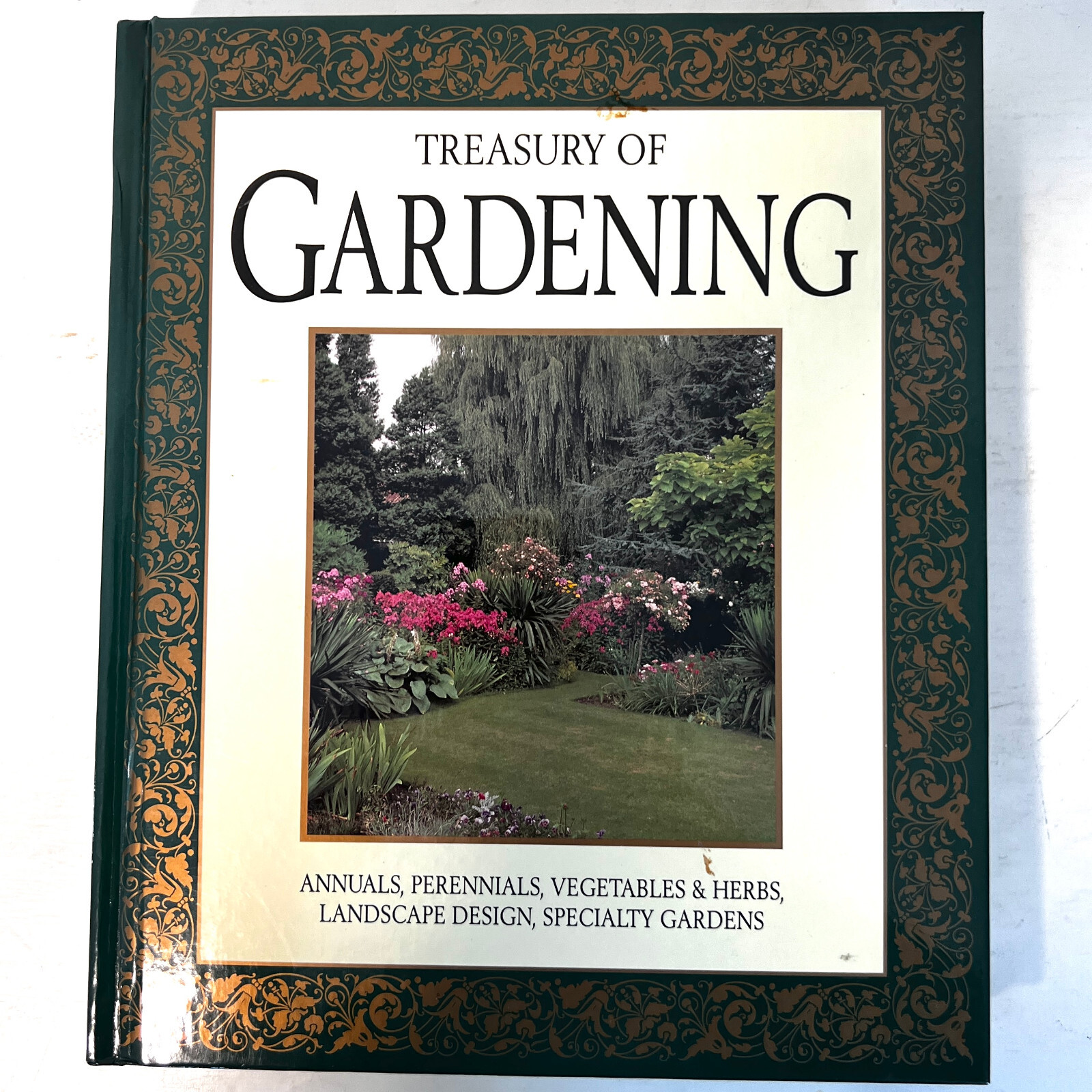 Treasury of Gardening Hardcover 1997 Full Color Clean Unread Condition 9.25 x 11