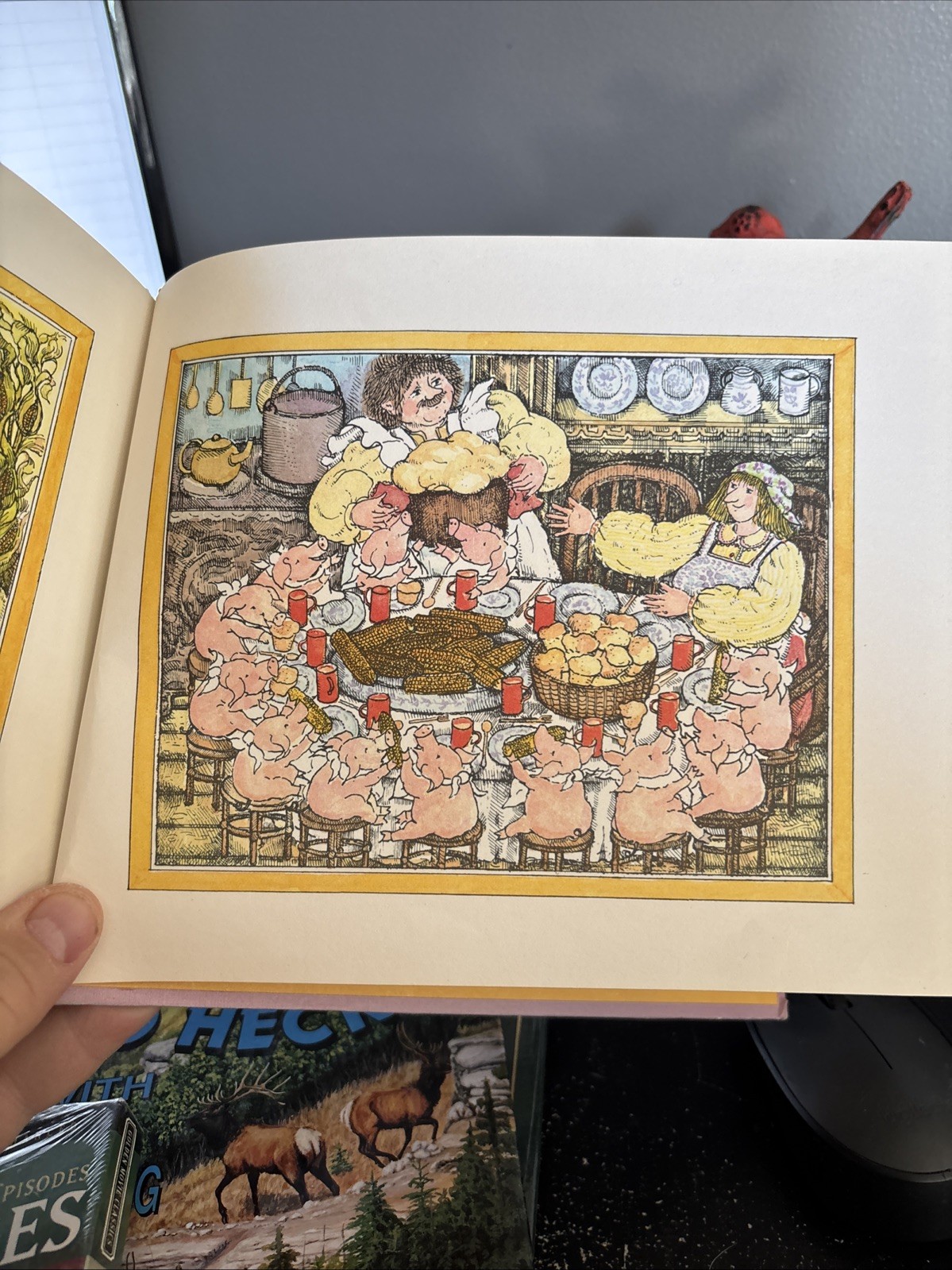 A Treeful of Pigs (Author :Arnold Lobel and Anita Lobel) – Hardcover – GOOD 1979