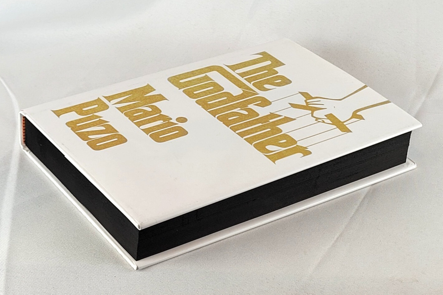 THE GODFATHER by Mario Puzo Deluxe Hardcover Collectible with Painted Edge NEW