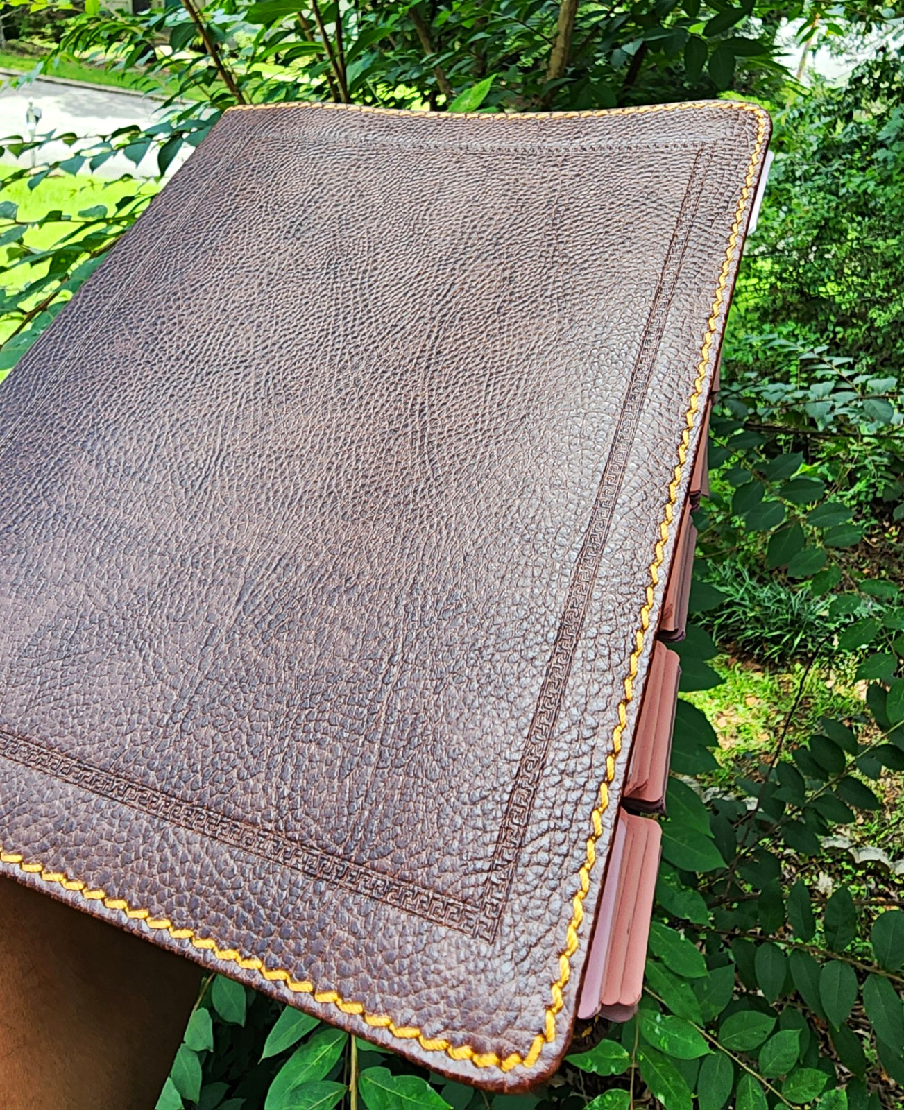 Thomas Nelson The Bible English Leather Bound Indexed Special Edition