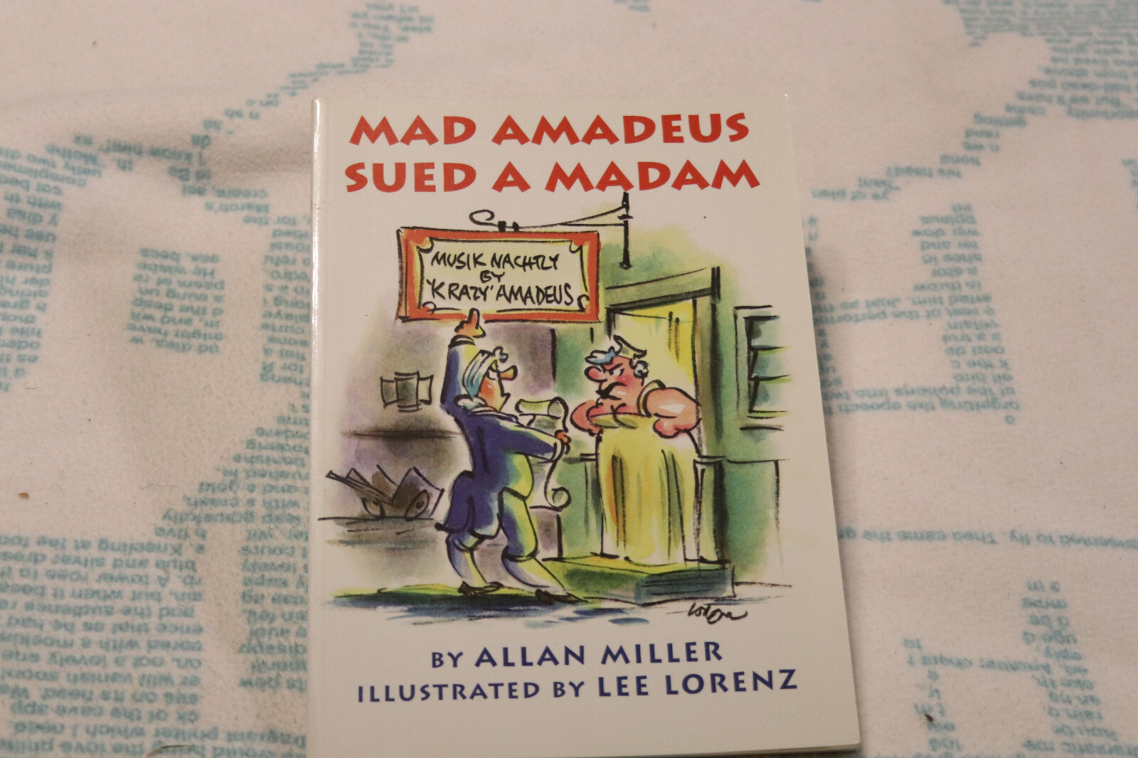 MAD AMADEUS SUED A MADAM POCKET PARAGON SERIES By Allan Miller & Lee Lorenz NEW