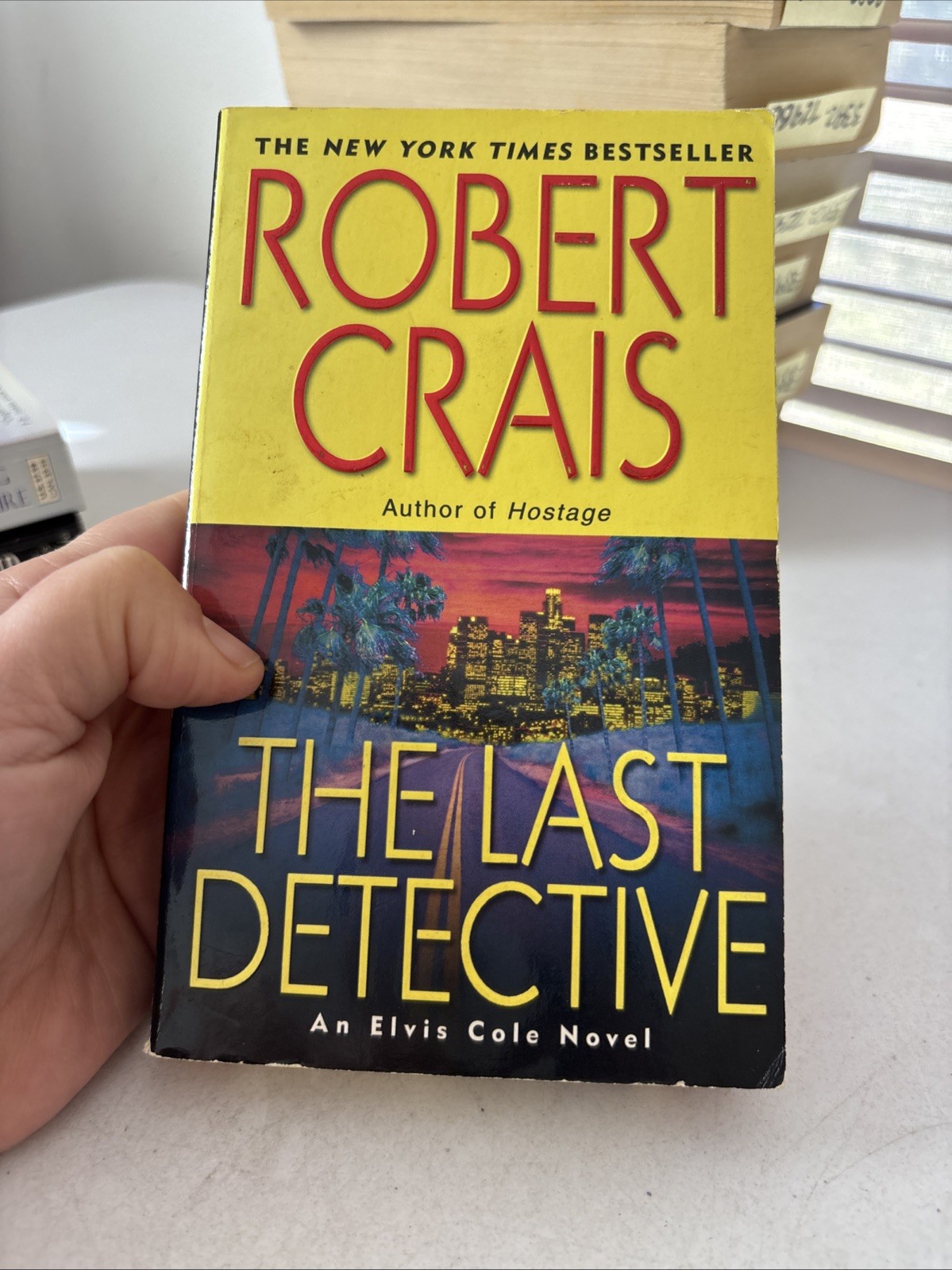 Lot of 10 – Mystery and Thrillers – Mixed Authors – FREE SHIPPING