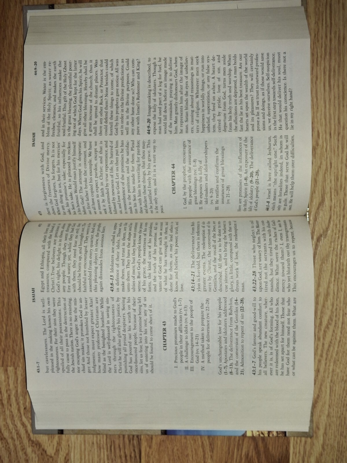 Matthew Henry’s Concise Commentary on the Whole Bible Nelsons Super Value Series