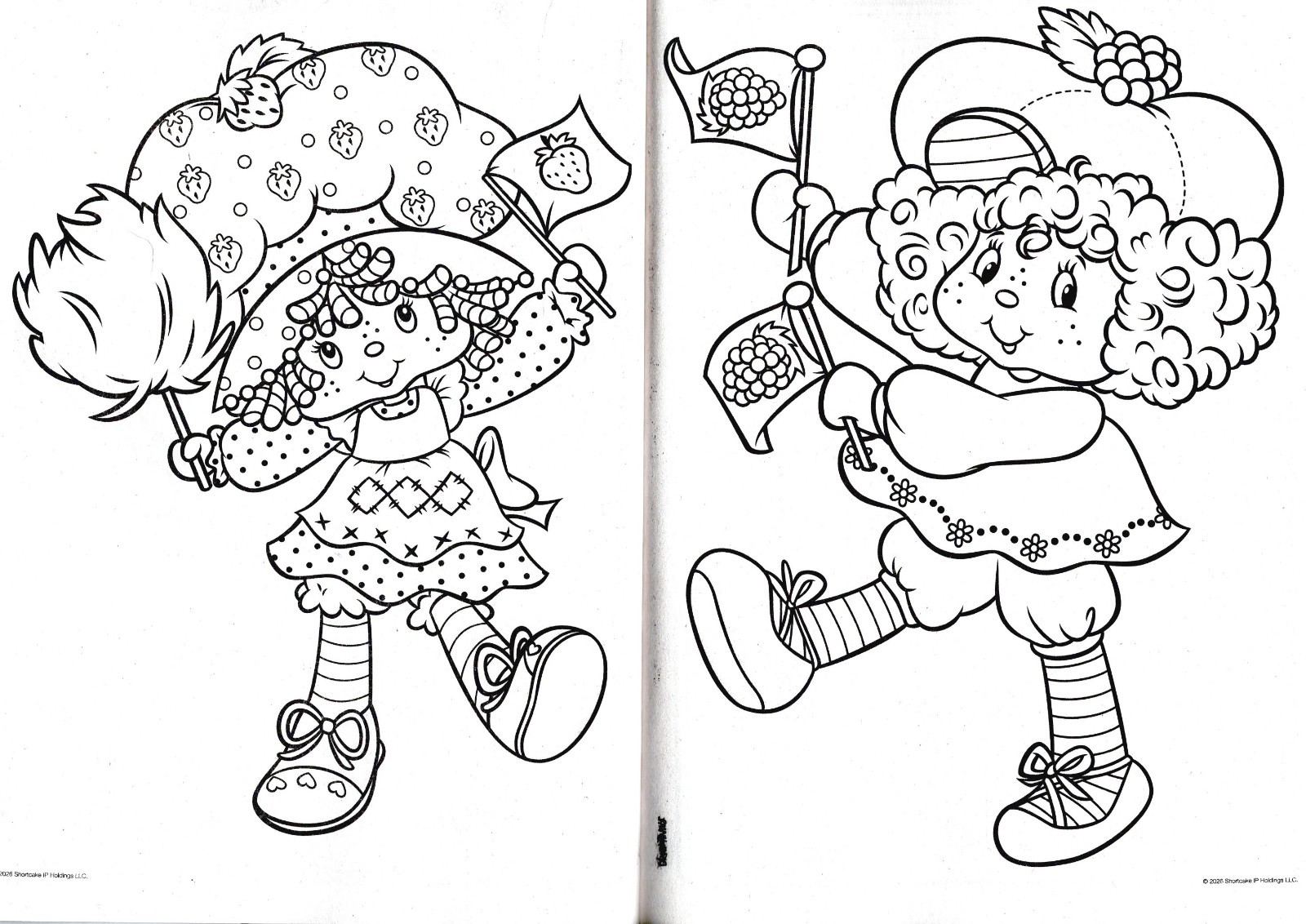 The World of Strawberry Shortcake – Berry Cute – Coloring & Activity Book