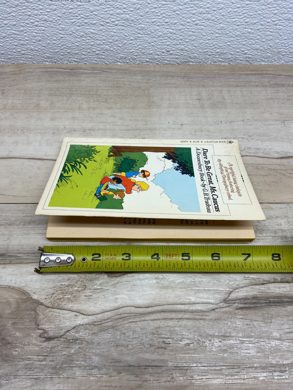 Vtg 1976 Dare To Be Great Ms. Caucus A Doonesbury Book By G.B. Trudeau