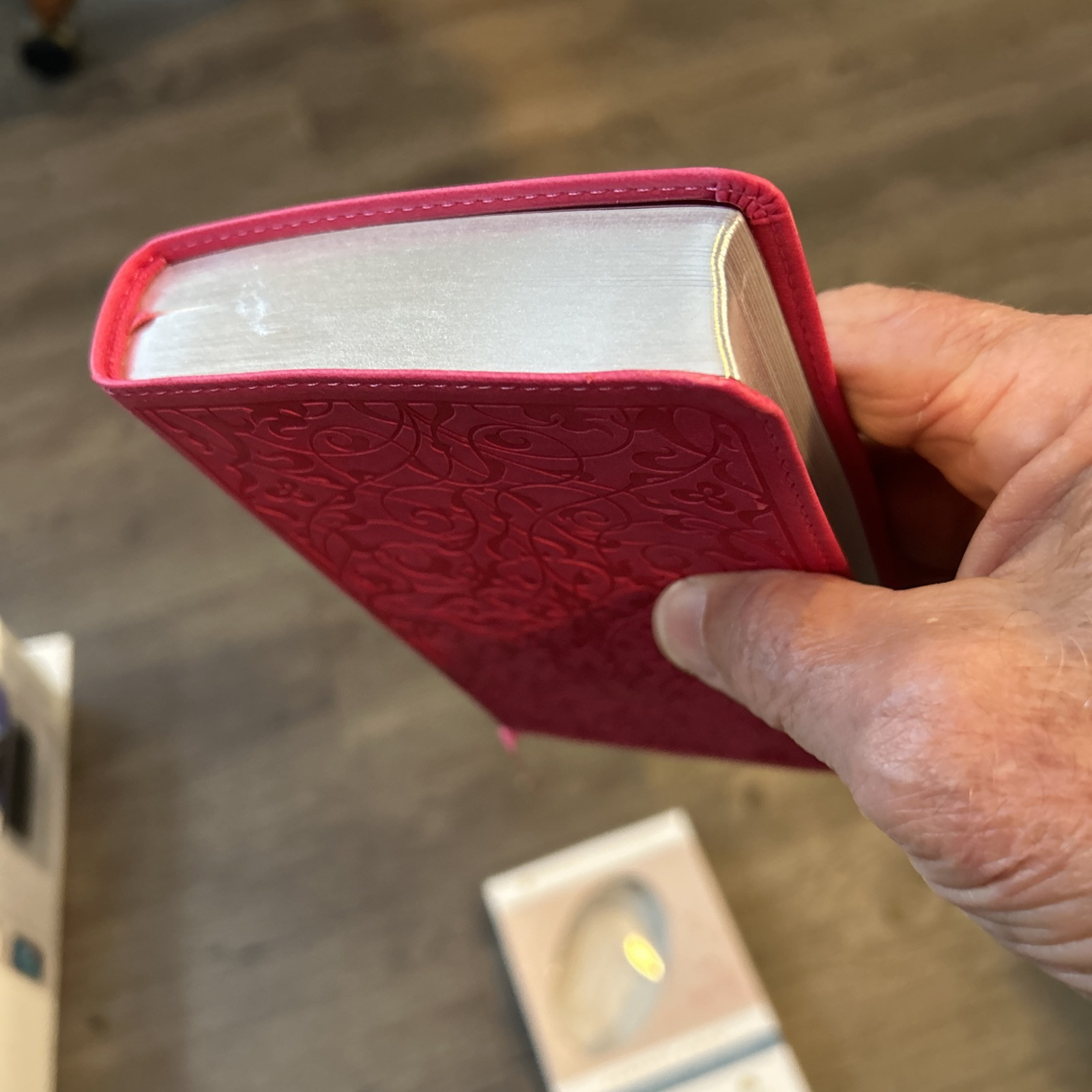 ESV Thinline Bible Floral IMITATION LEATHER 2014 by ESV Bibles