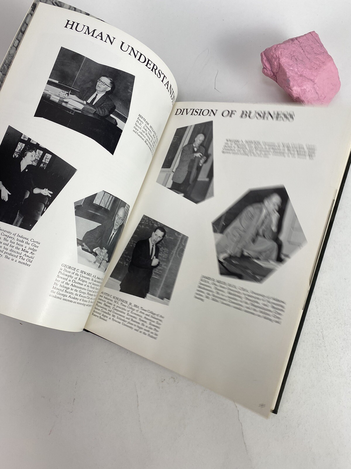 1962 Yamacraw, Oglethorpe College, Atlanta, Ga. YEARBOOK ANNUAL