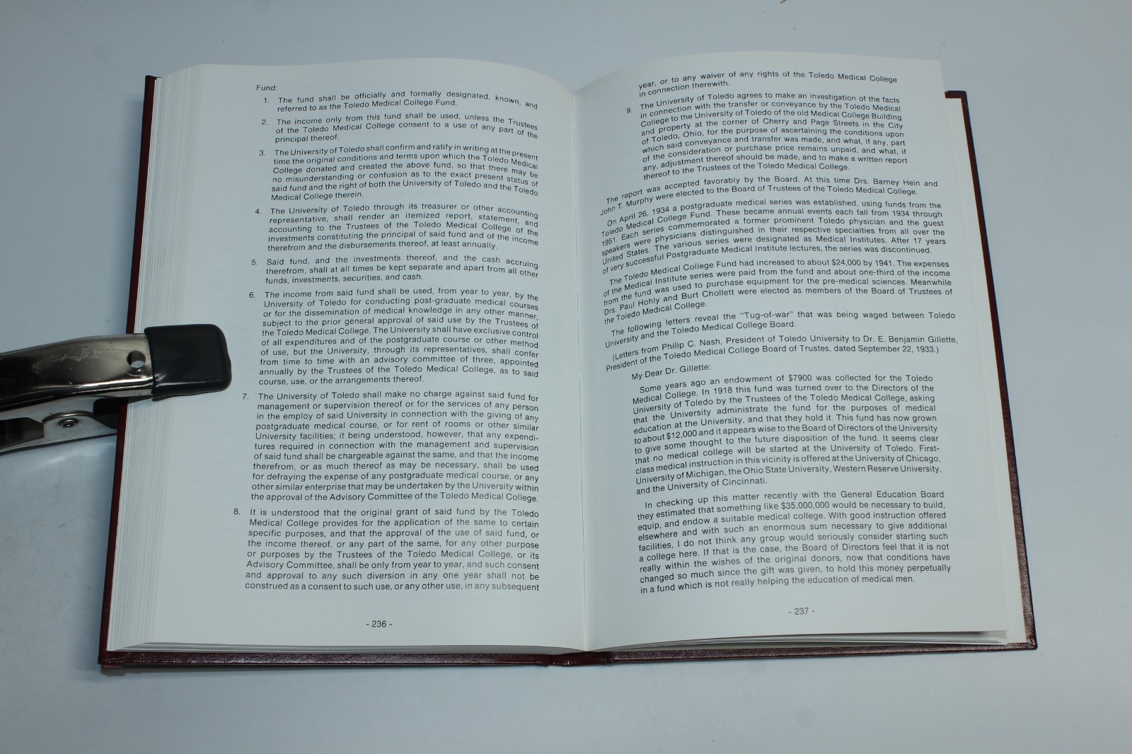 History of Medical Practice in Toledo Ohio & the Maumee Valley 1600-1990 SIGNED