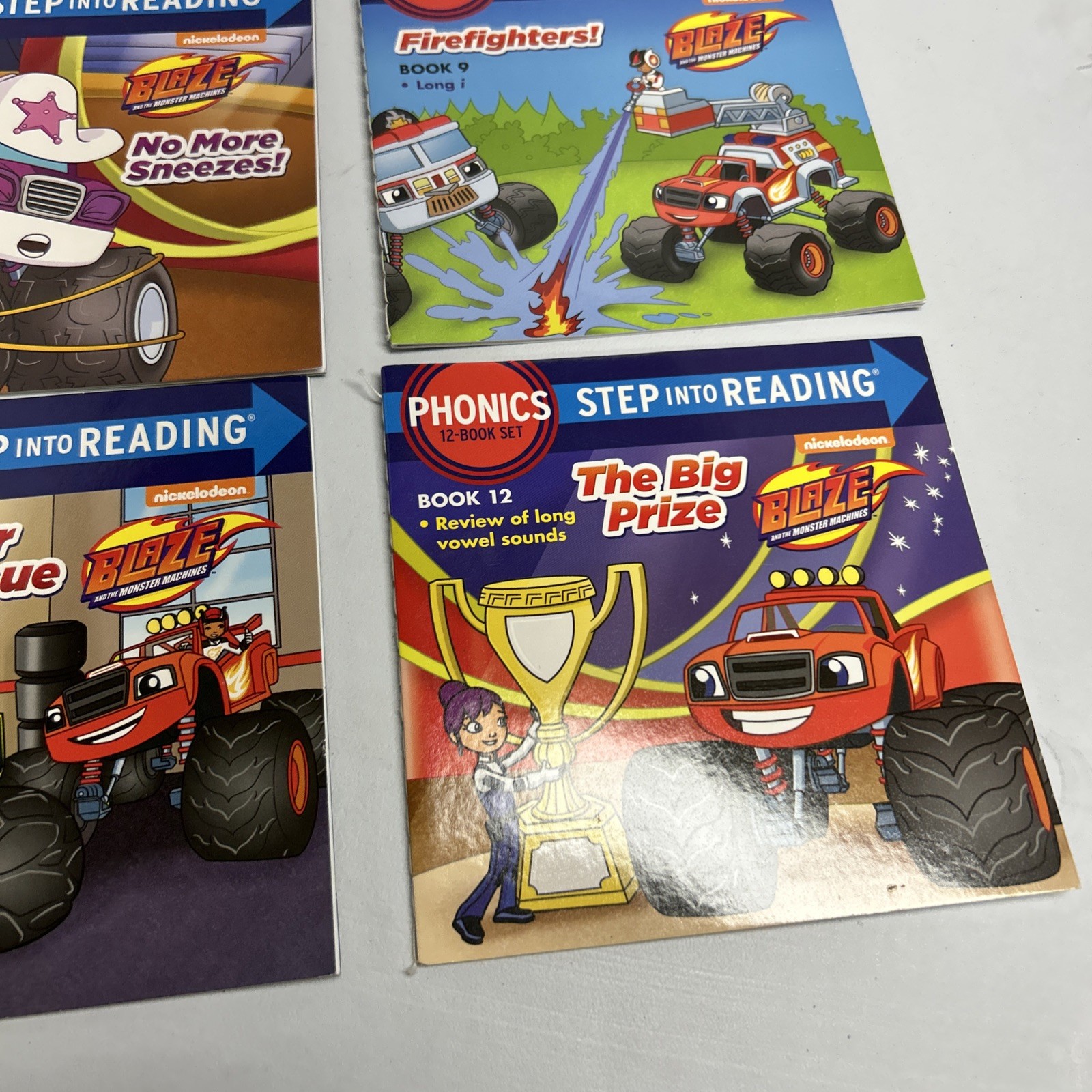 Step into Reading Ser.: Monster Phonics (Blaze and the Monster Machines) 12 Book