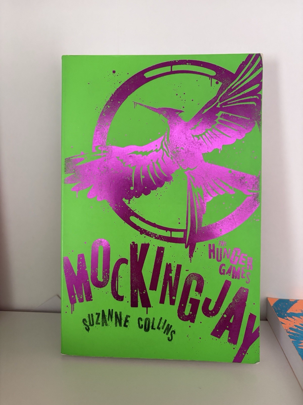 Hunger Games Trilogy: Propaganda Edition Suzanne Collins Neon Scholastic *READ*