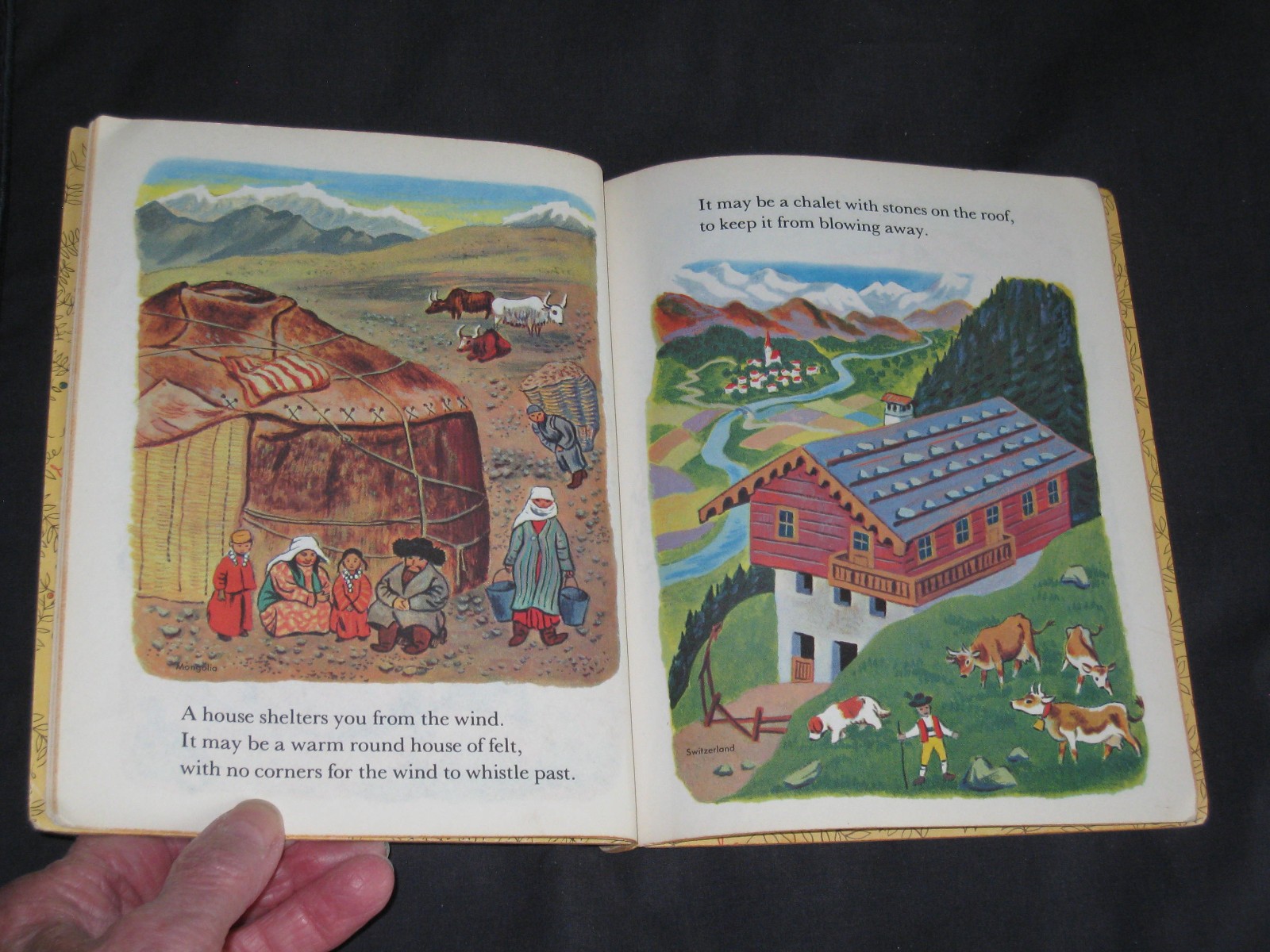 Little Golden Book Houses Series A 28 pages