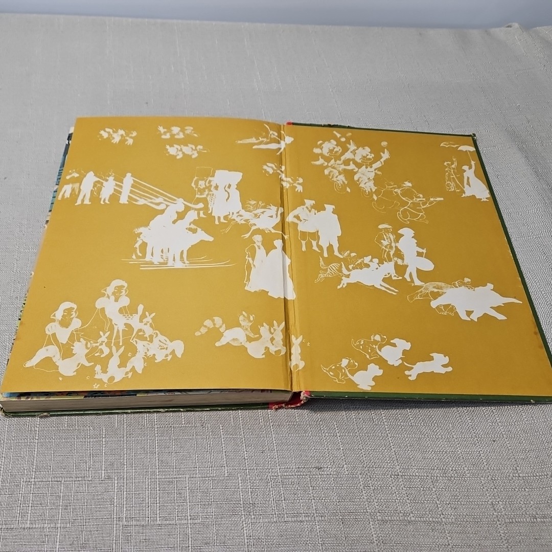 Walt Disney’s Fantasyland Wonderful Worlds 1965 Hardcover Book Golden Press